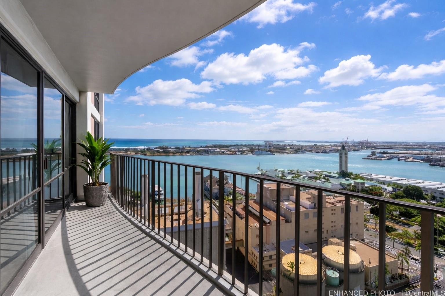 Harbor Square condo # 2302, Honolulu, Hawaii - photo 9 of 24