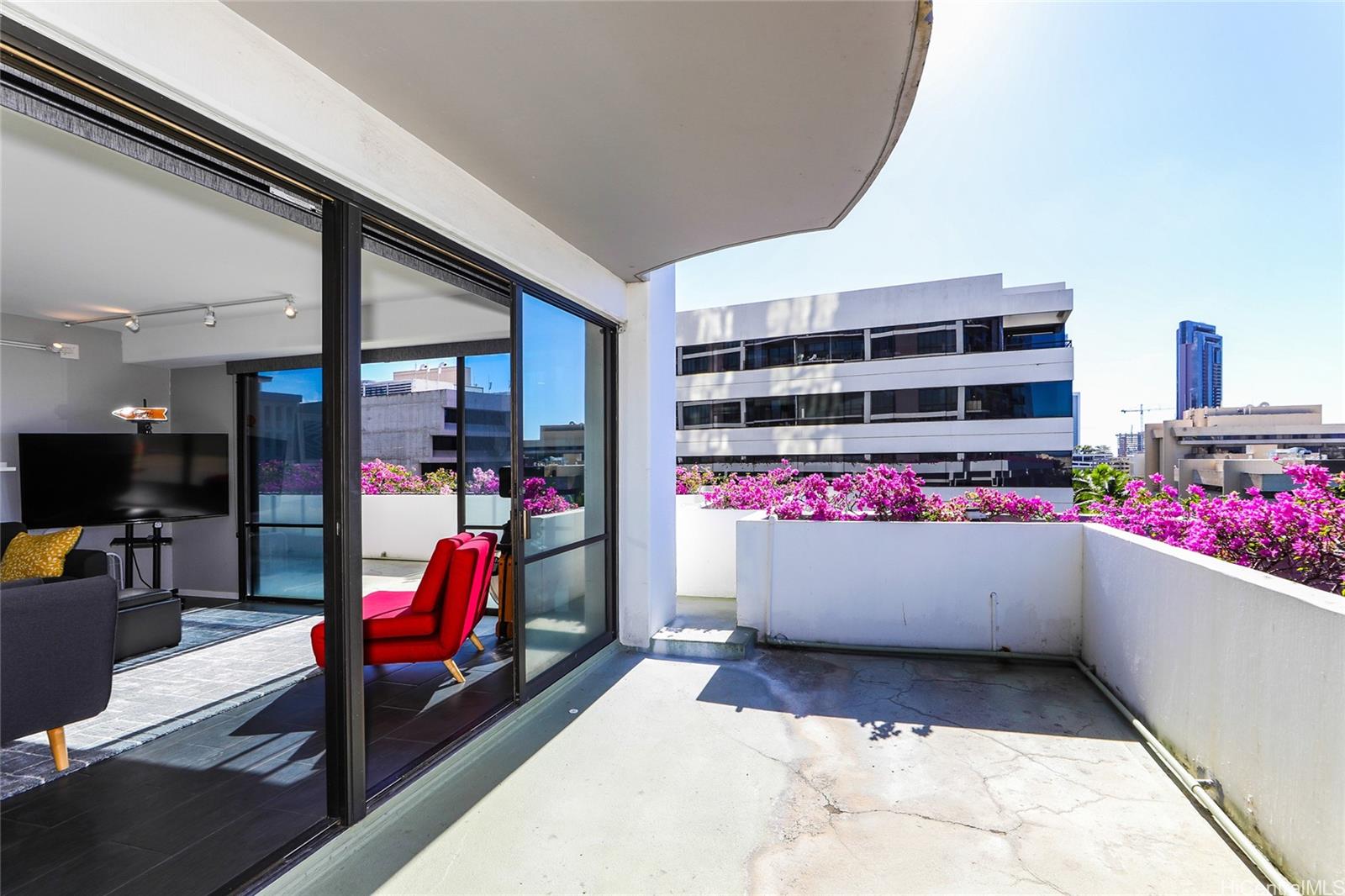 Harbor Square condo # 709, Honolulu, Hawaii - photo 11 of 25