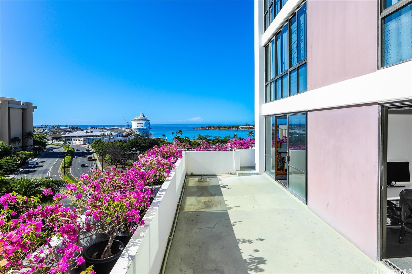 Harbor Square condo # 709, Honolulu, Hawaii - photo 14 of 25