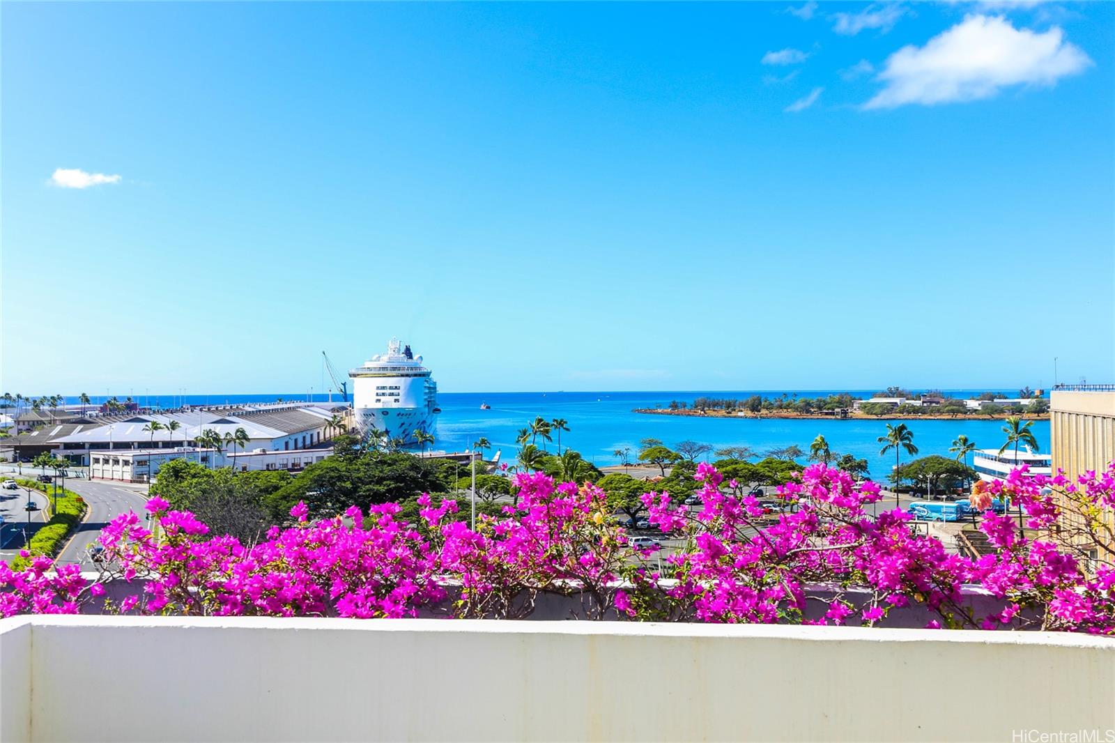 Harbor Square condo # 709, Honolulu, Hawaii - photo 10 of 25