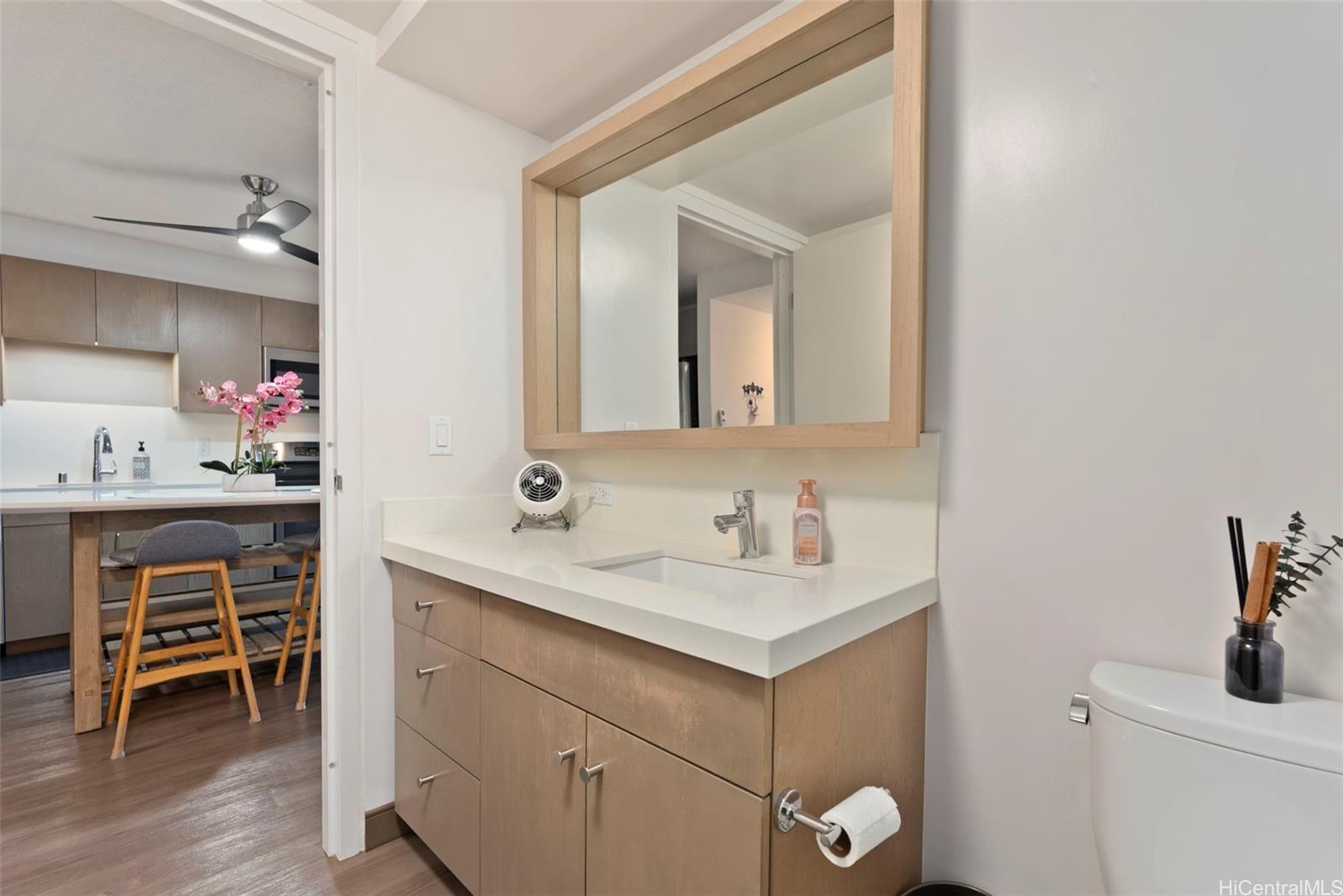 Hale Ka Lae condo # 2503, Honolulu, Hawaii - photo 9 of 25