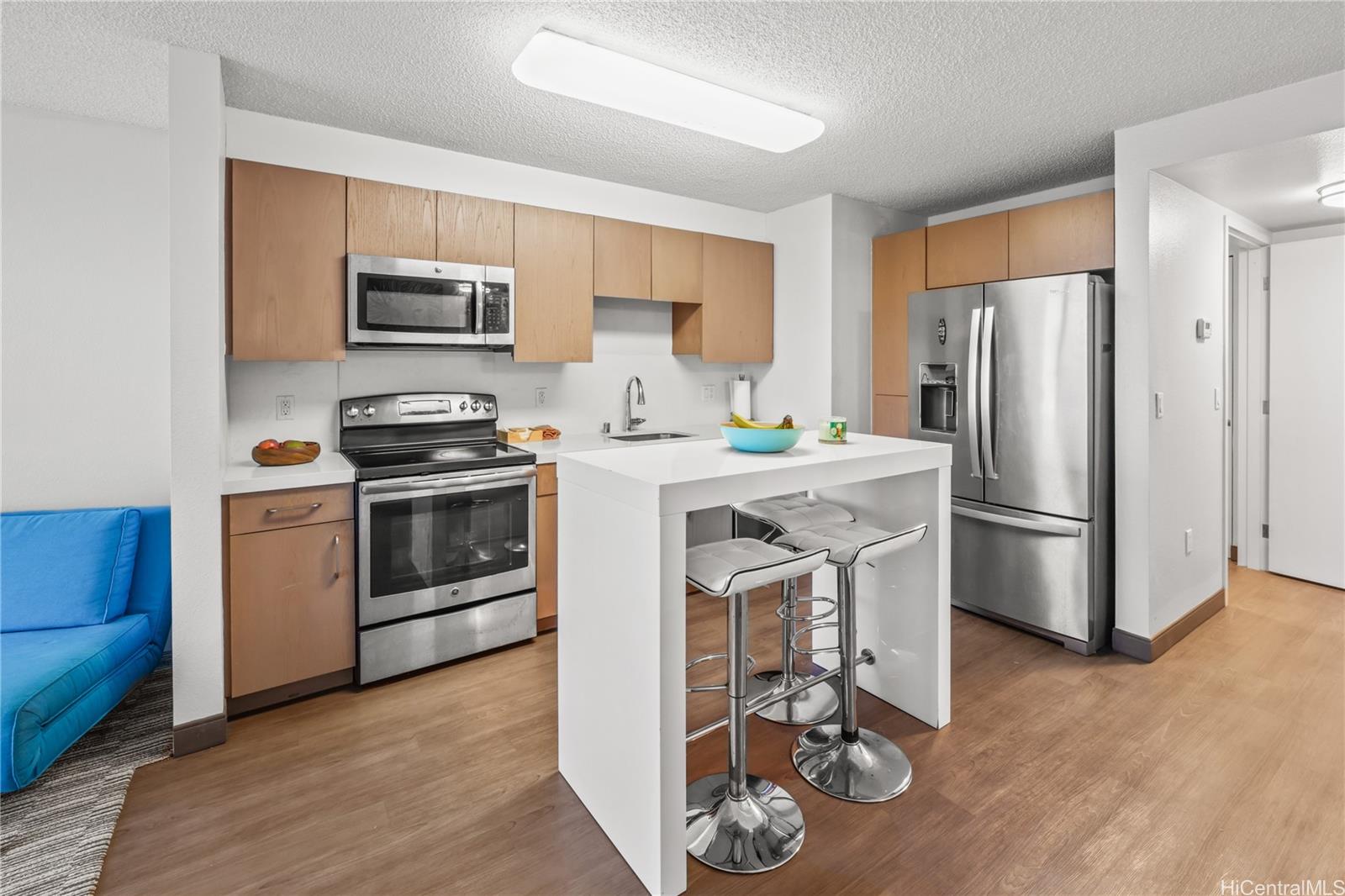 Hale Ka Lae condo # 2702, Honolulu, Hawaii - photo 5 of 24