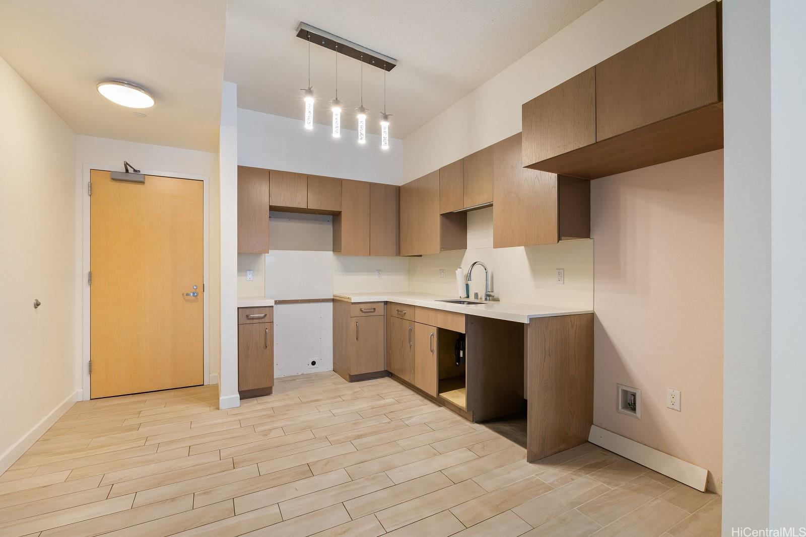 Hale Ka Lae condo # 3115, Honolulu, Hawaii - photo 2 of 25