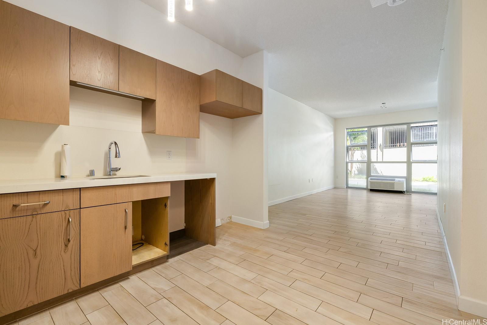 Hale Ka Lae condo # 3115, Honolulu, Hawaii - photo 3 of 25