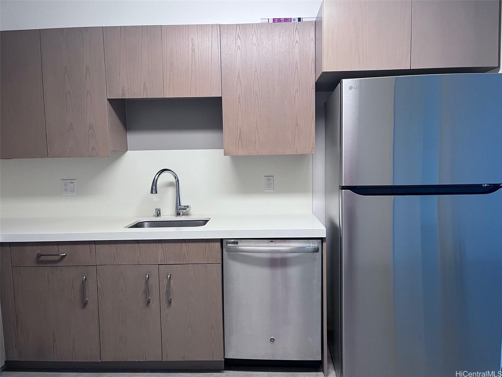 7000 Hawaii Kai Drive Honolulu - Rental - photo 3 of 7