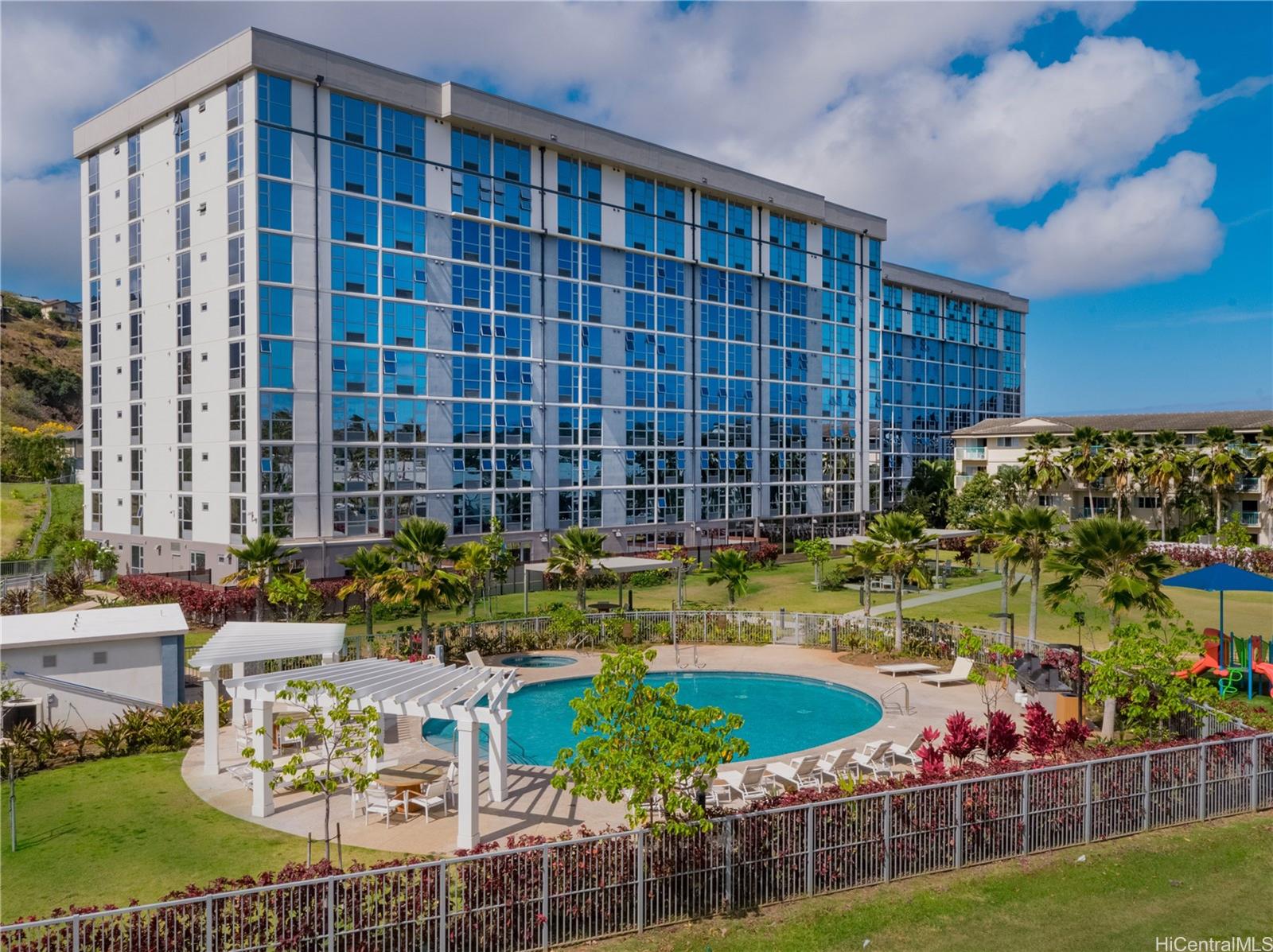 Hale Ka Lae #3305, 7000 Hawaii Kai Drive, Honolulu | West Marina