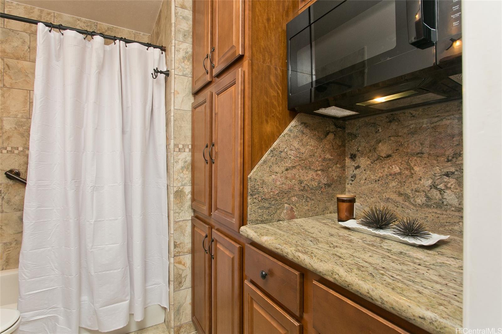 Mawaena Kai 1/2/3 condo # A24, Honolulu, Hawaii - photo 14 of 20