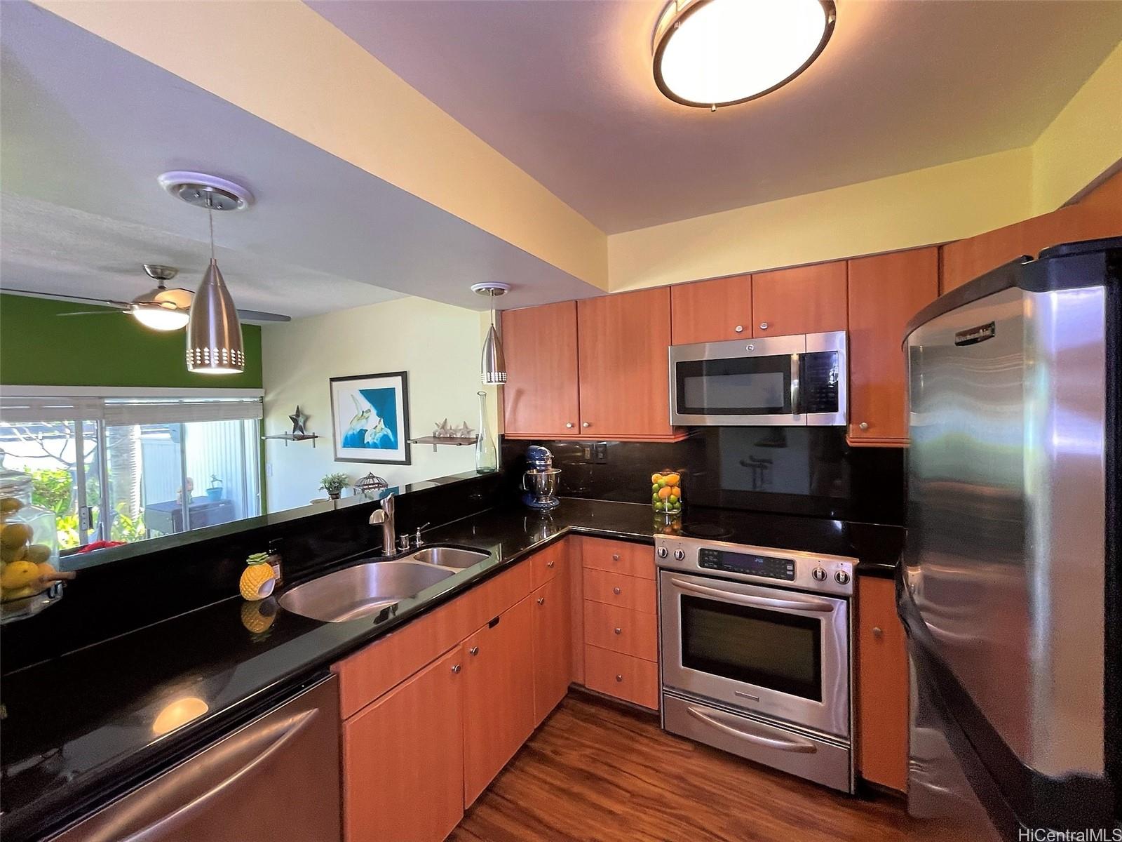 7007 Hawaii Kai Drive townhouse # E12, Honolulu, Hawaii - photo 13 of 23