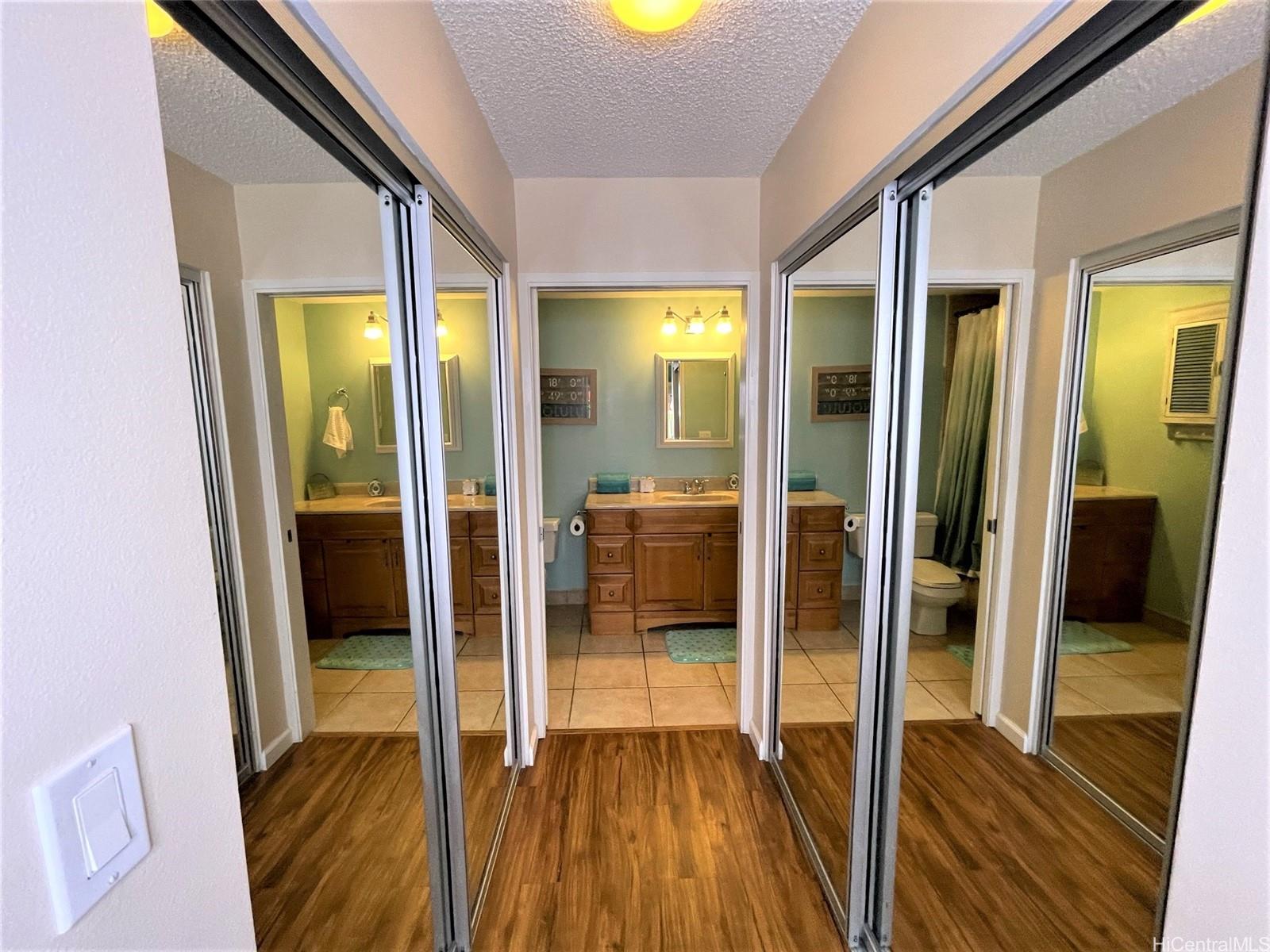 7007 Hawaii Kai Drive townhouse # E12, Honolulu, Hawaii - photo 21 of 23