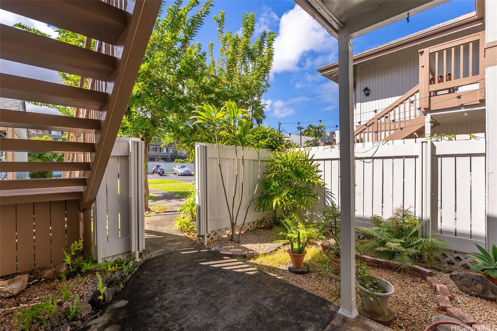 7007 Hawaii Kai Drive townhouse # G12, Honolulu, Hawaii - photo 2 of 25