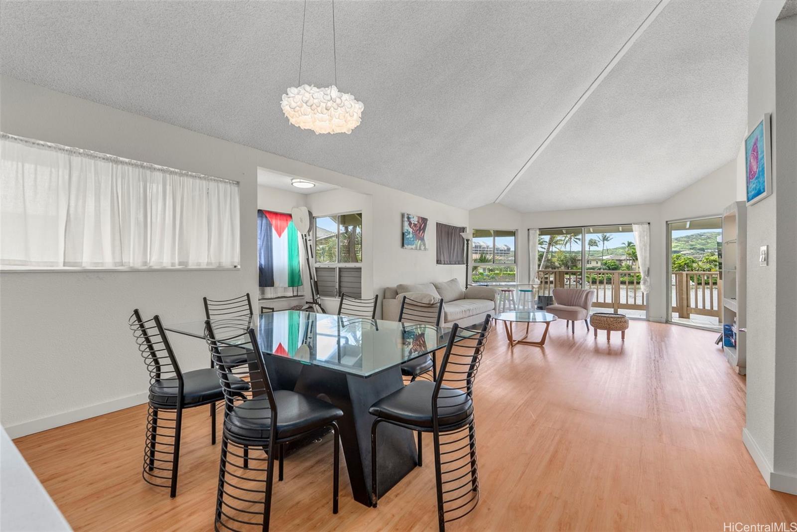 7007 Hawaii Kai Drive townhouse # H24, Honolulu, Hawaii - photo 13 of 25