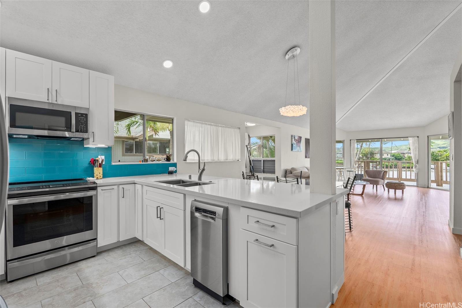 7007 Hawaii Kai Drive townhouse # H24, Honolulu, Hawaii - photo 14 of 25