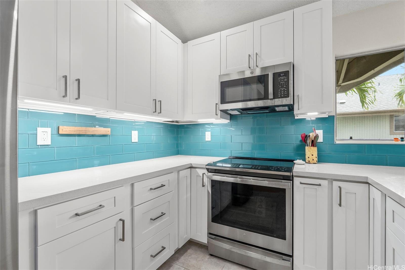 7007 Hawaii Kai Drive townhouse # H24, Honolulu, Hawaii - photo 16 of 25