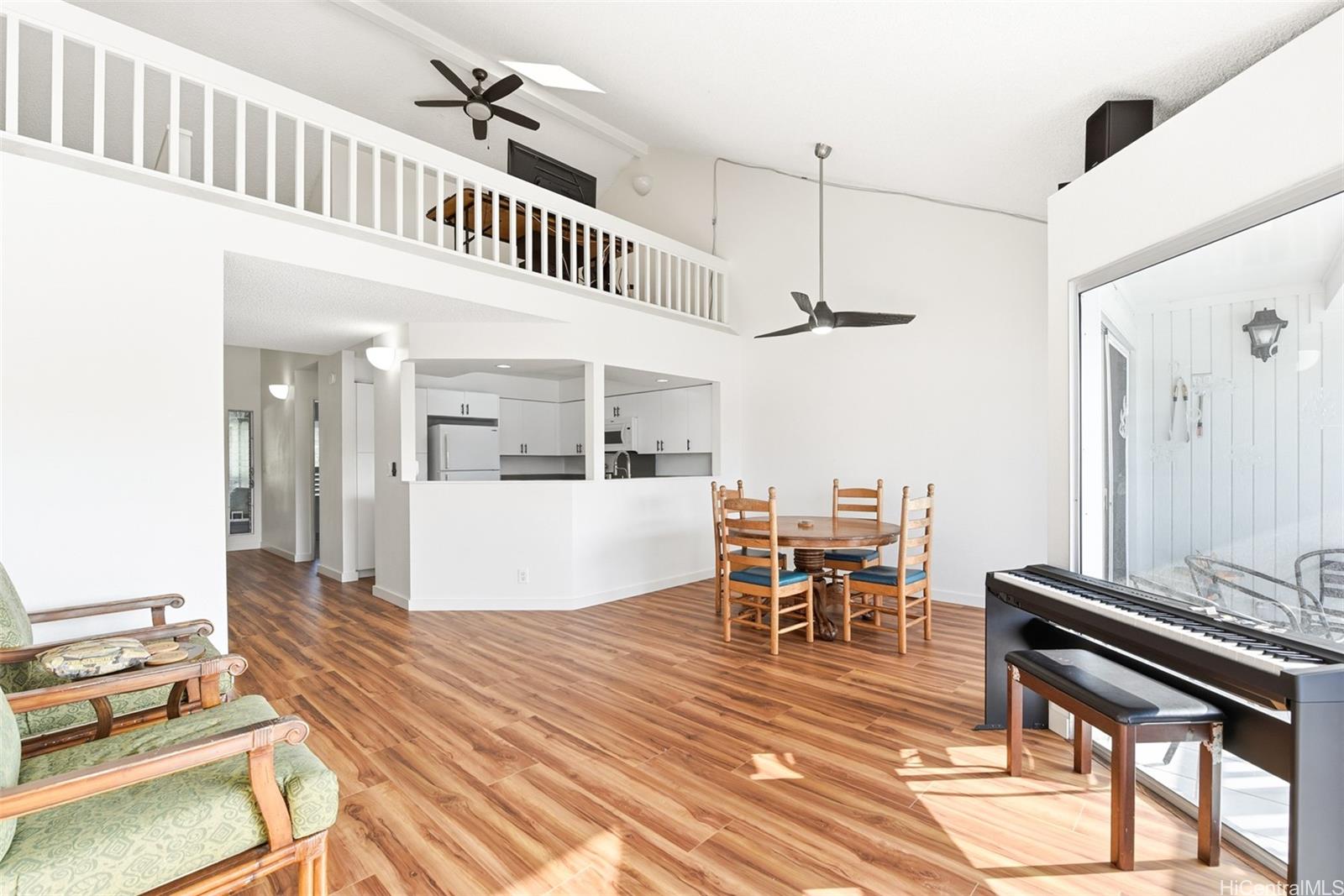 7007 Hawaii Kai Drive townhouse # J24, Honolulu, Hawaii - photo 5 of 25