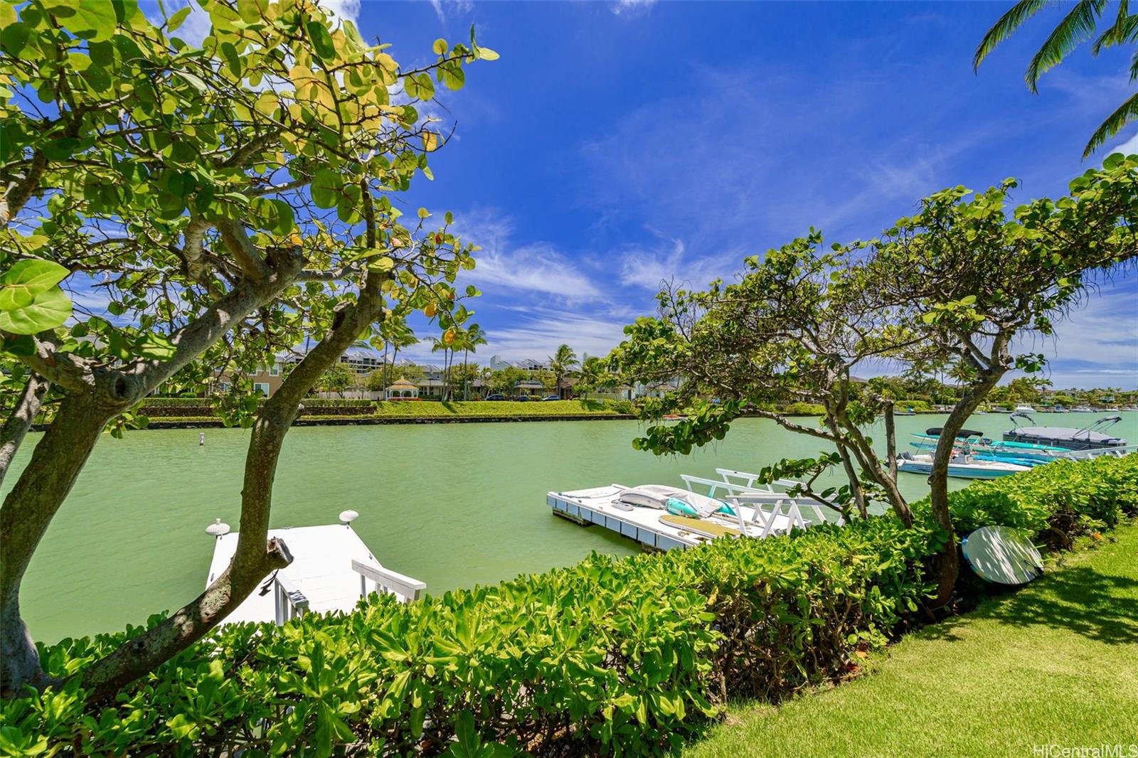 Mawaena Kai 1/2/3 condo # L12, Honolulu, Hawaii - photo 15 of 19