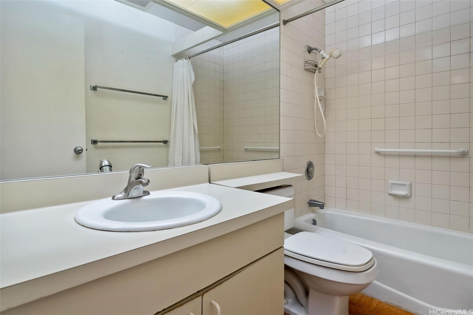 MAWAENA KAI 1/2/3 condo # L22, Honolulu, Hawaii - photo 16 of 23