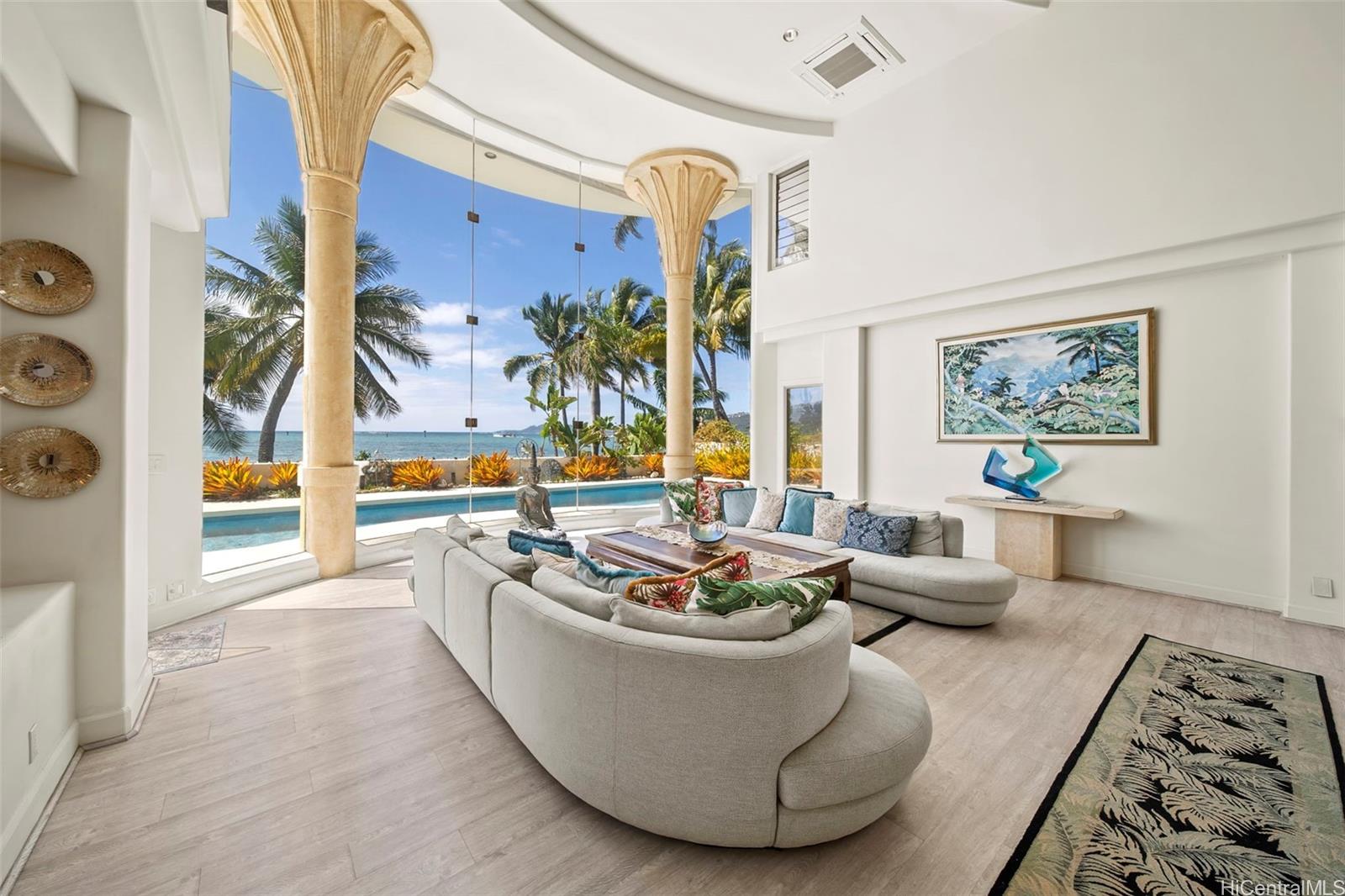 7017  Kalanianaole Hwy Portlock, Hawaii Kai home - photo 2 of 25