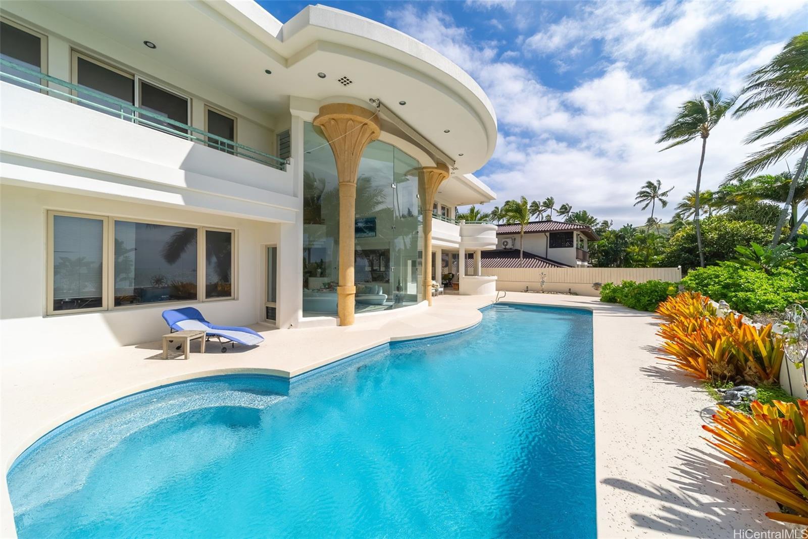 7017  Kalanianaole Hwy Portlock, Hawaii Kai home - photo 21 of 25