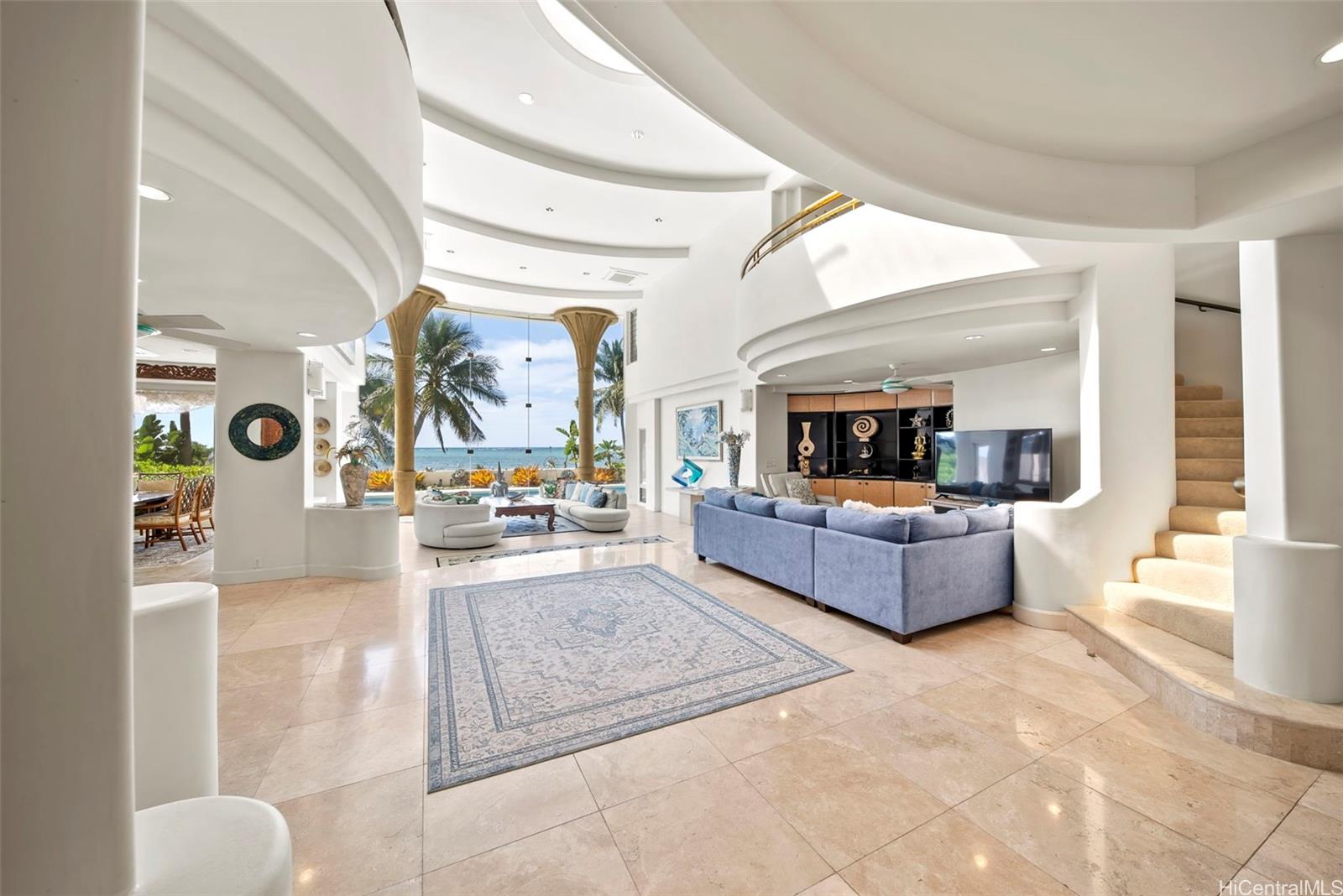 7017  Kalanianaole Hwy Portlock, Hawaii Kai home - photo 5 of 25