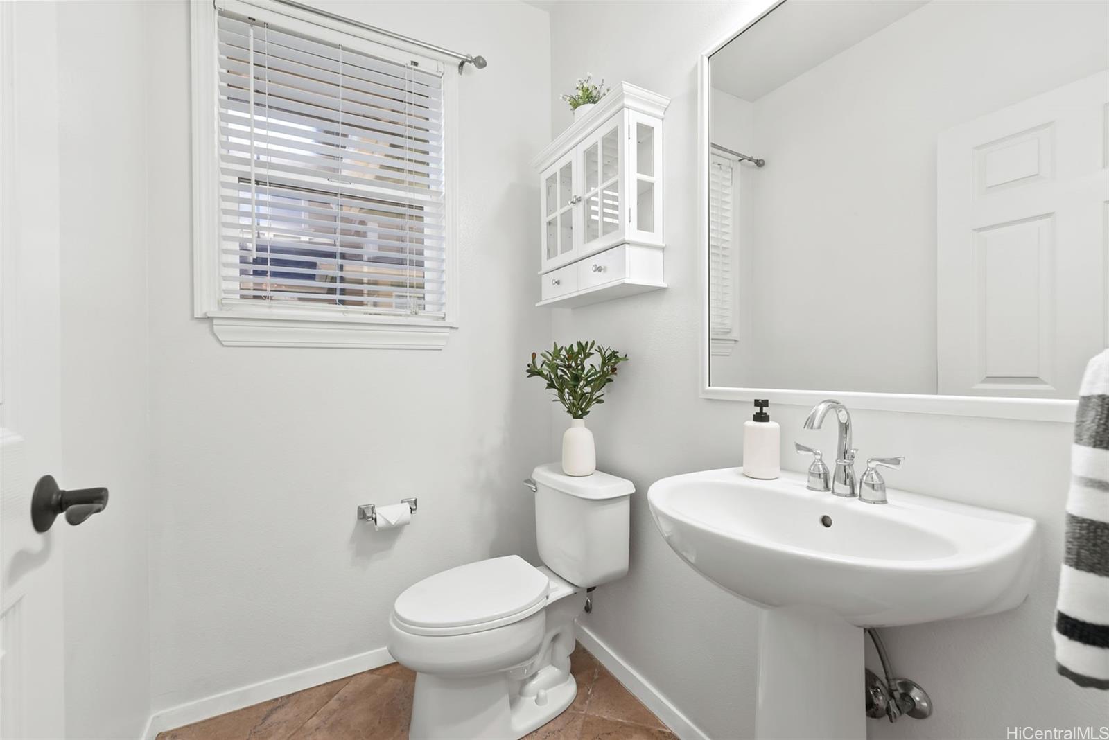 7018 Hawaii Kai Drive townhouse # 206, Honolulu, Hawaii - photo 16 of 23