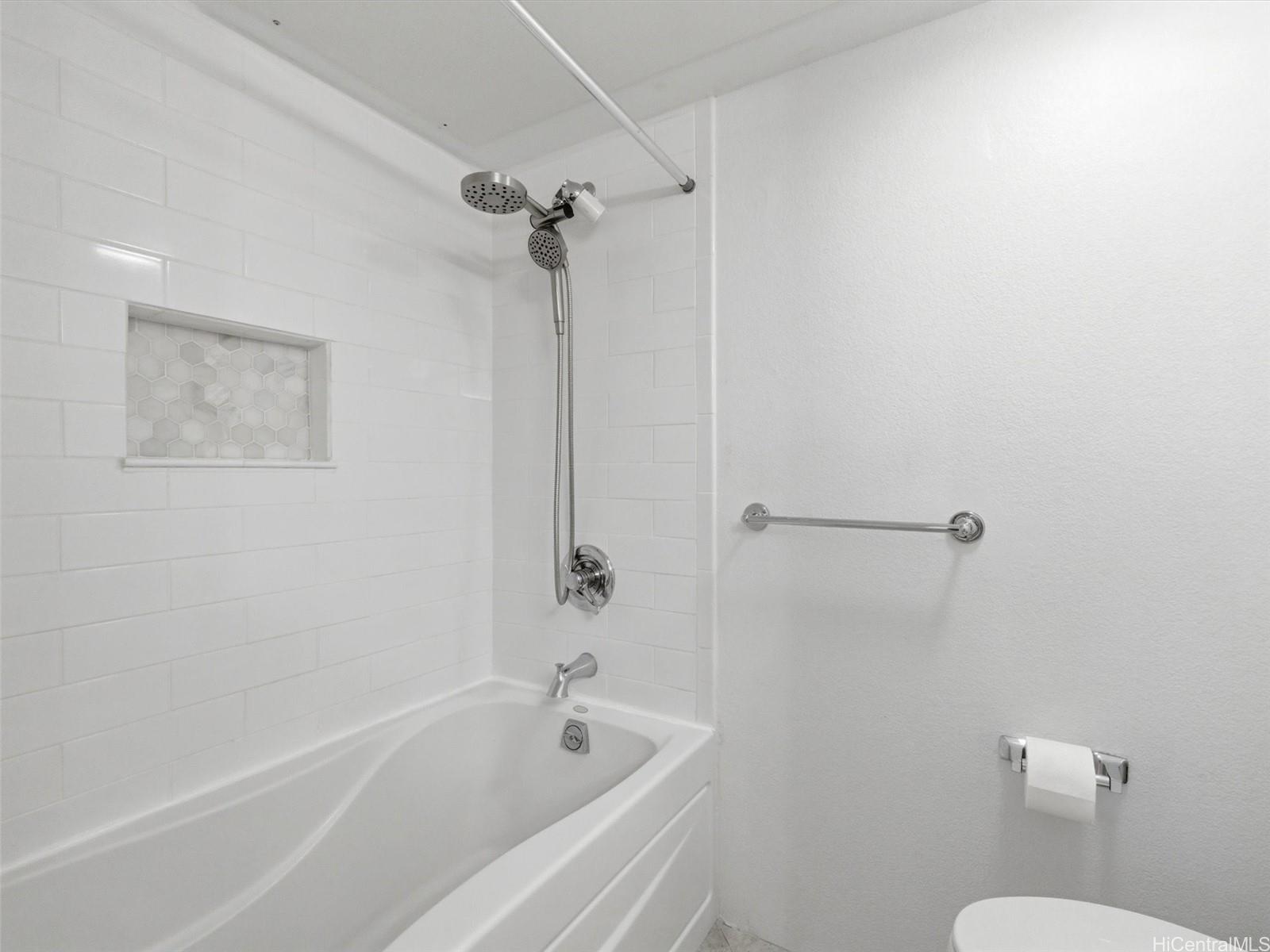 Nanea Kai condo # 406, Honolulu, Hawaii - photo 16 of 23