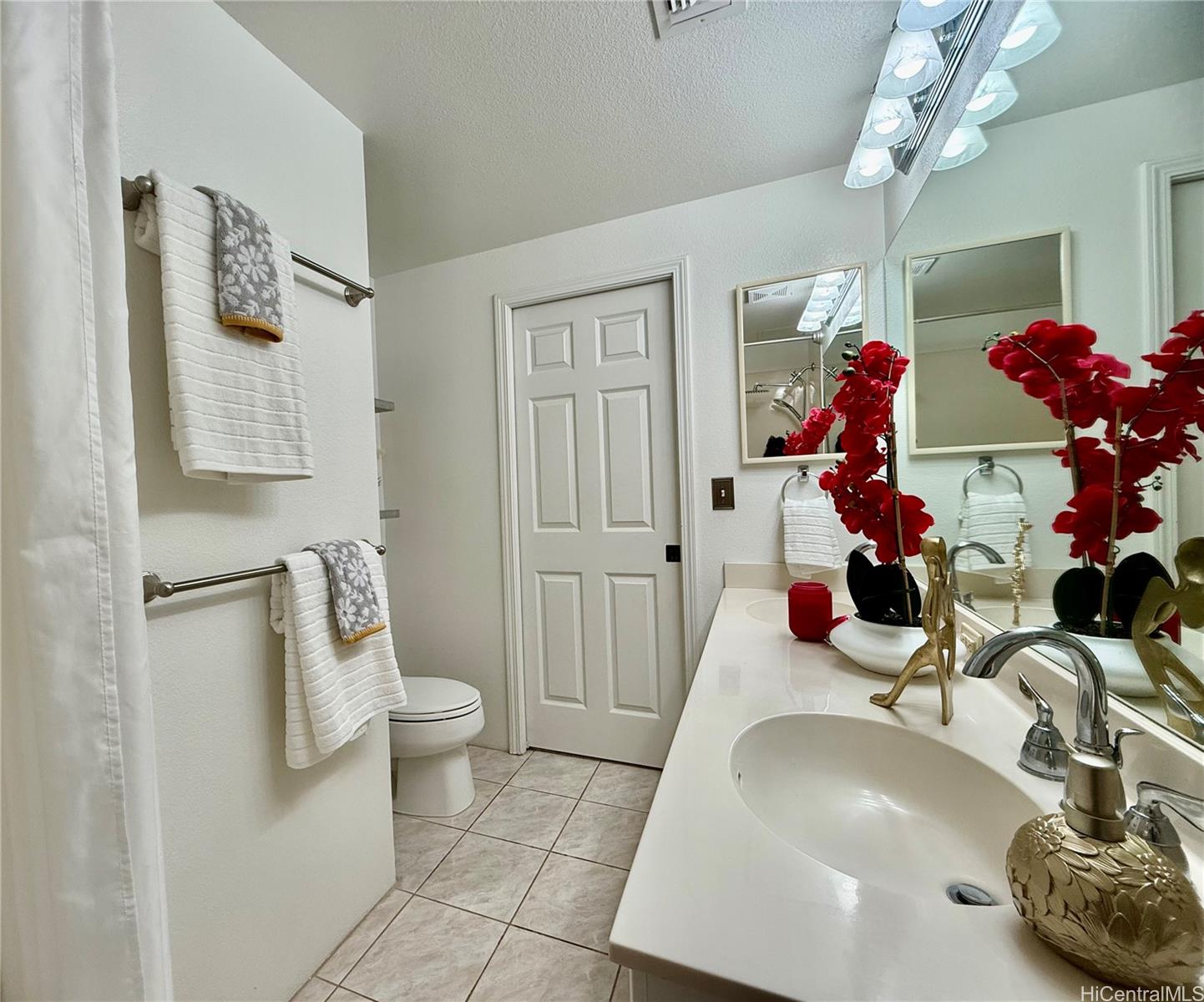 7018 Hawaii Kai Drive townhouse # 6-12, Honolulu, Hawaii - photo 11 of 20