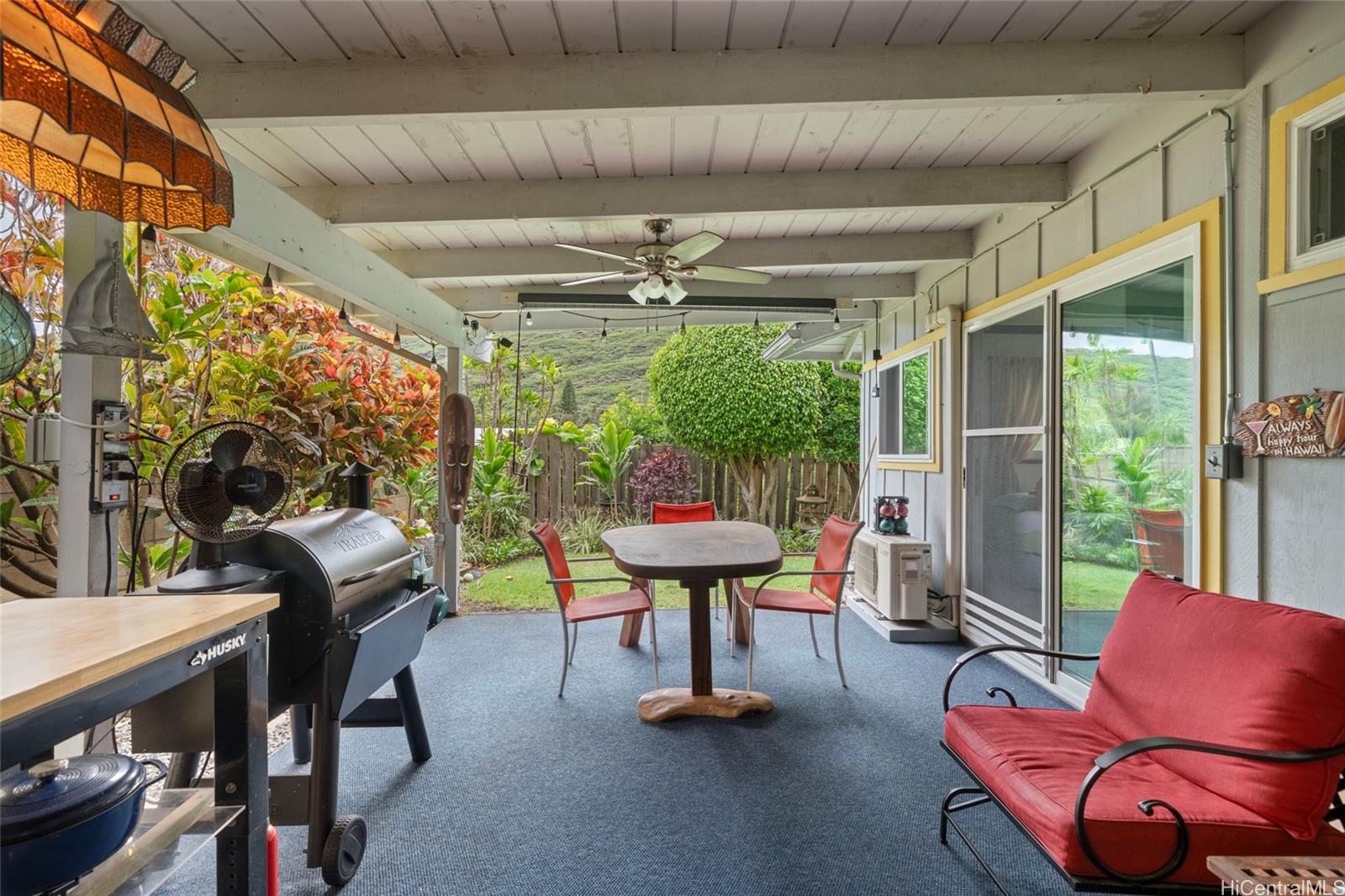 702  Hahaione Street Hahaione-lower, Hawaii Kai home - photo 18 of 25