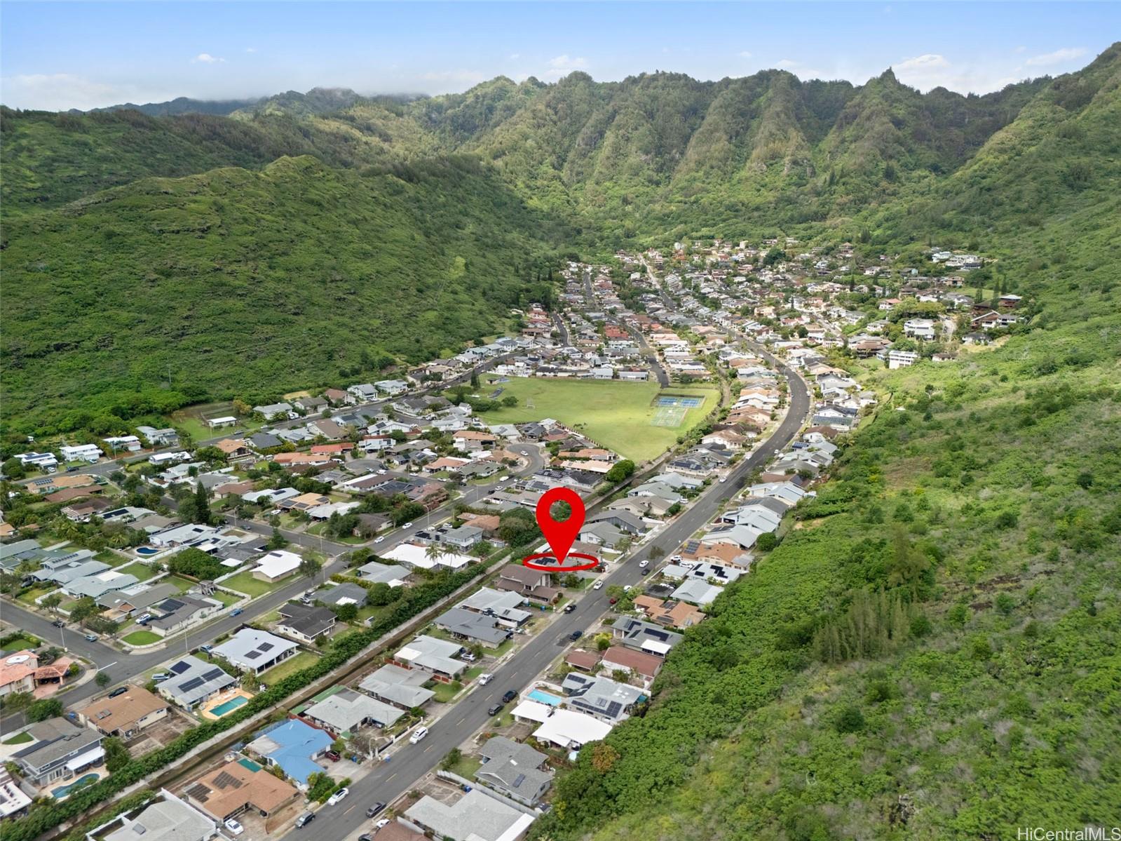 702  Hahaione Street Hahaione-lower, Hawaii Kai home - photo 6 of 25