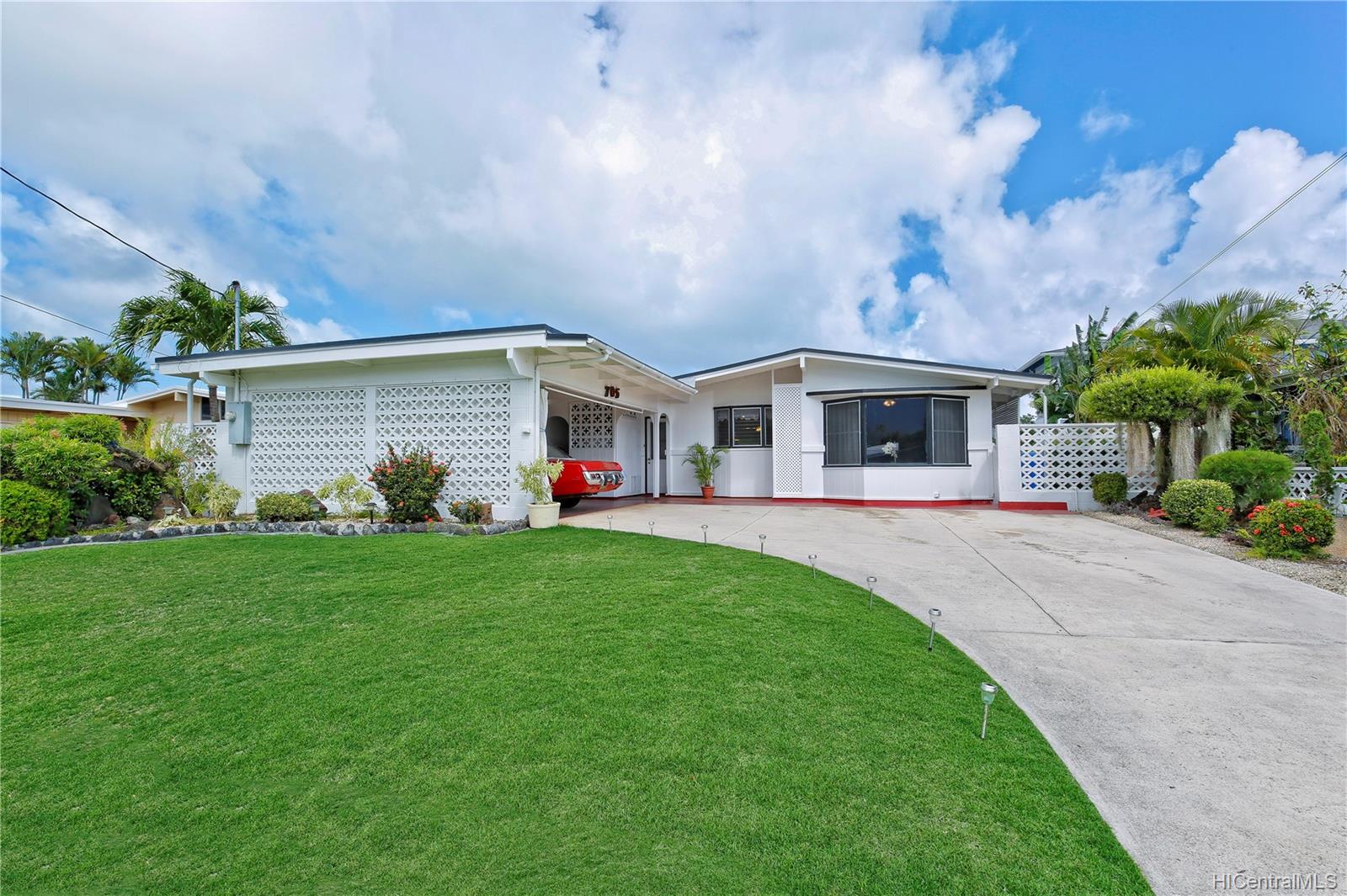 705 Keolu Drive , Kailua, Hi 96734 Enchanted Lake