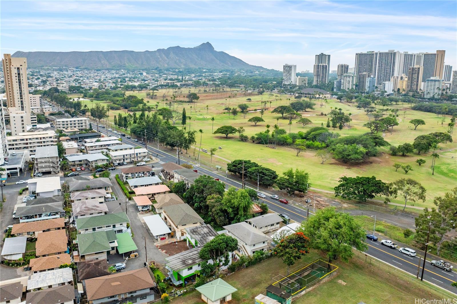 708 Olokele Ave Honolulu - Multi-family - photo 19 of 24