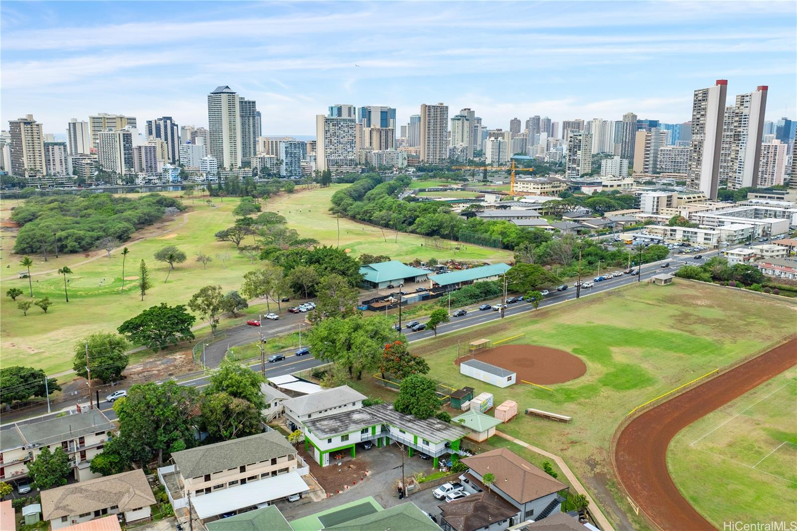 708 Olokele Ave Honolulu - Multi-family - photo 21 of 24