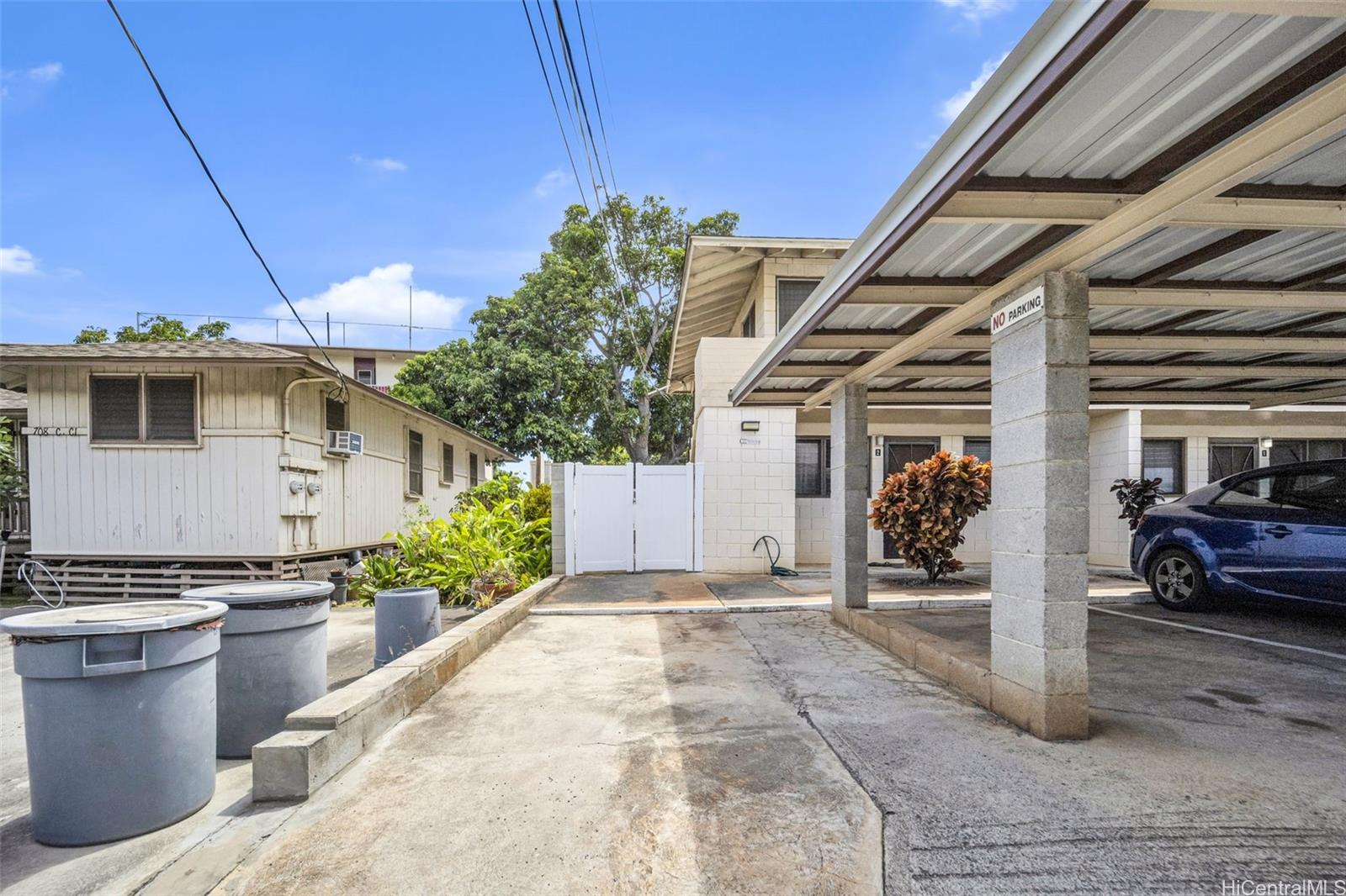 708-E Olokele Ave Honolulu - Multi-family - photo 8 of 15