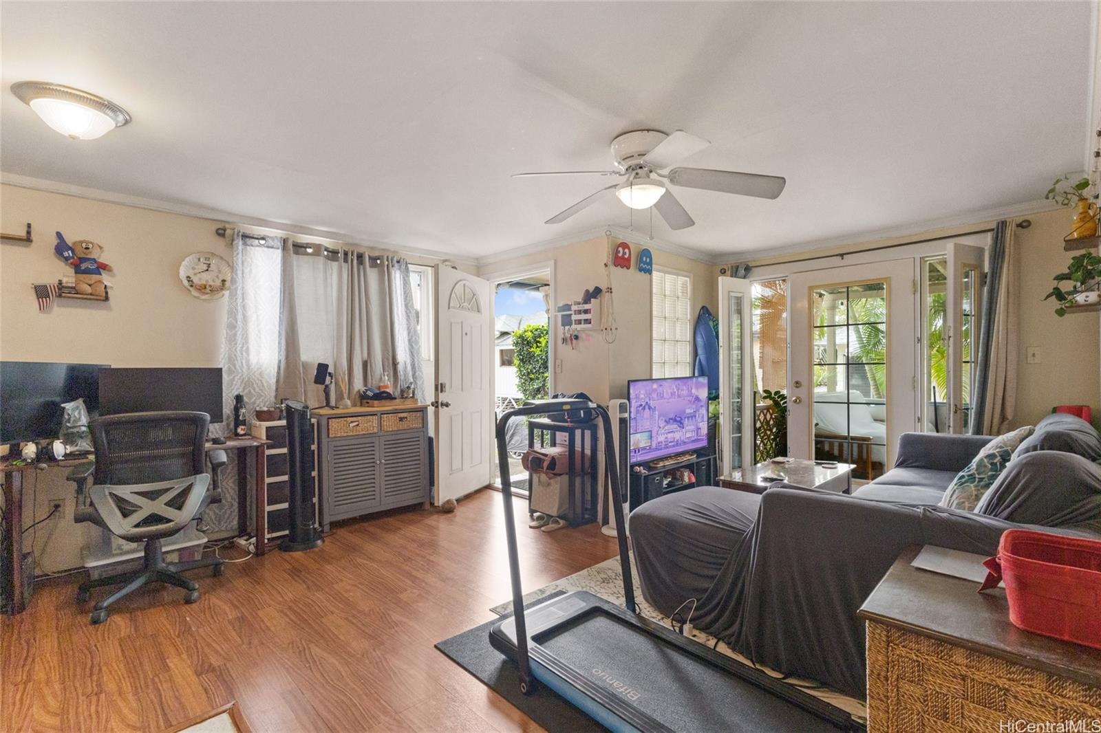 709  Twin View Drive Puunui, Honolulu home - photo 3 of 25