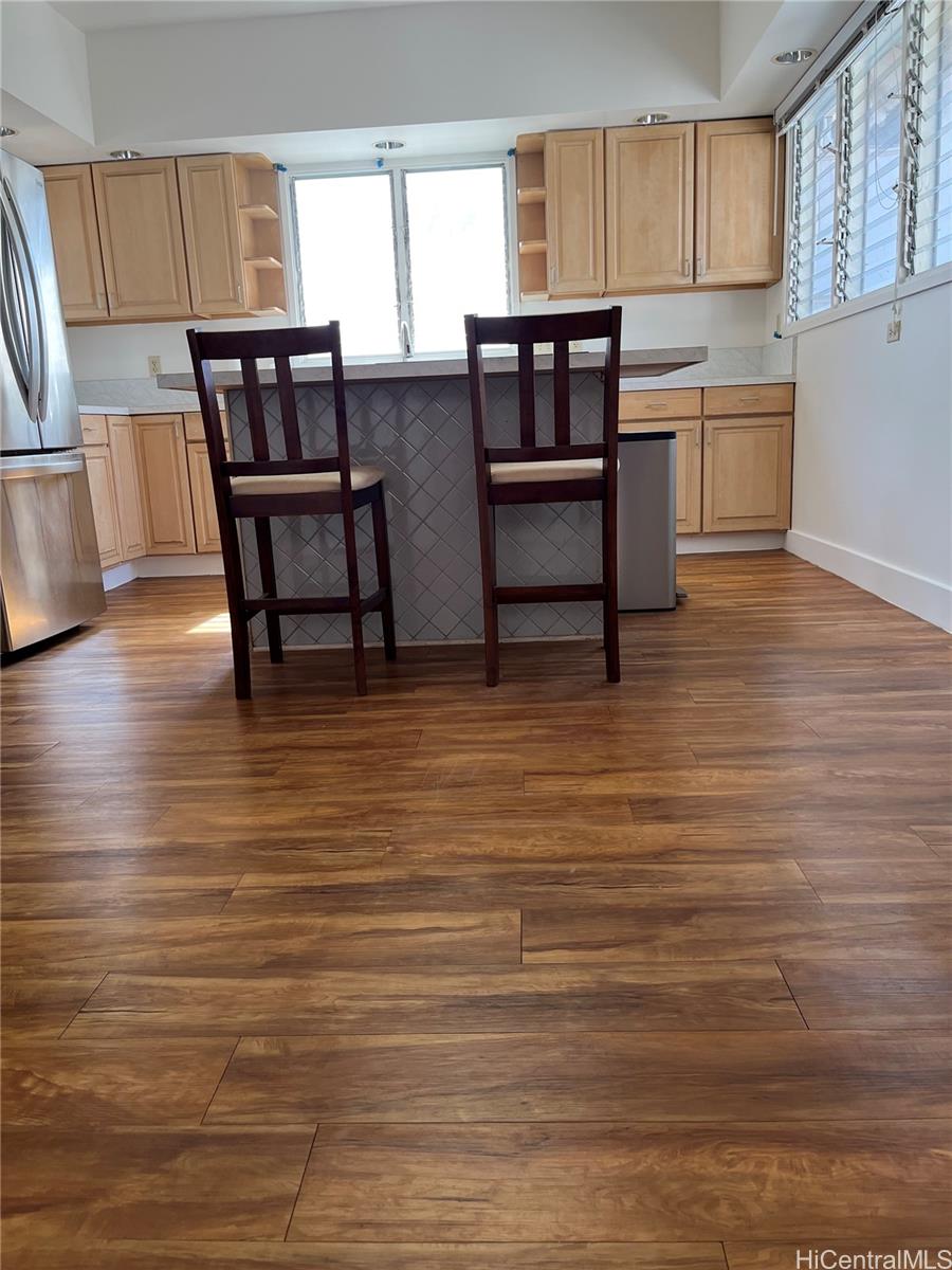 710  Hausten Street Moiliili, Honolulu home - photo 6 of 14