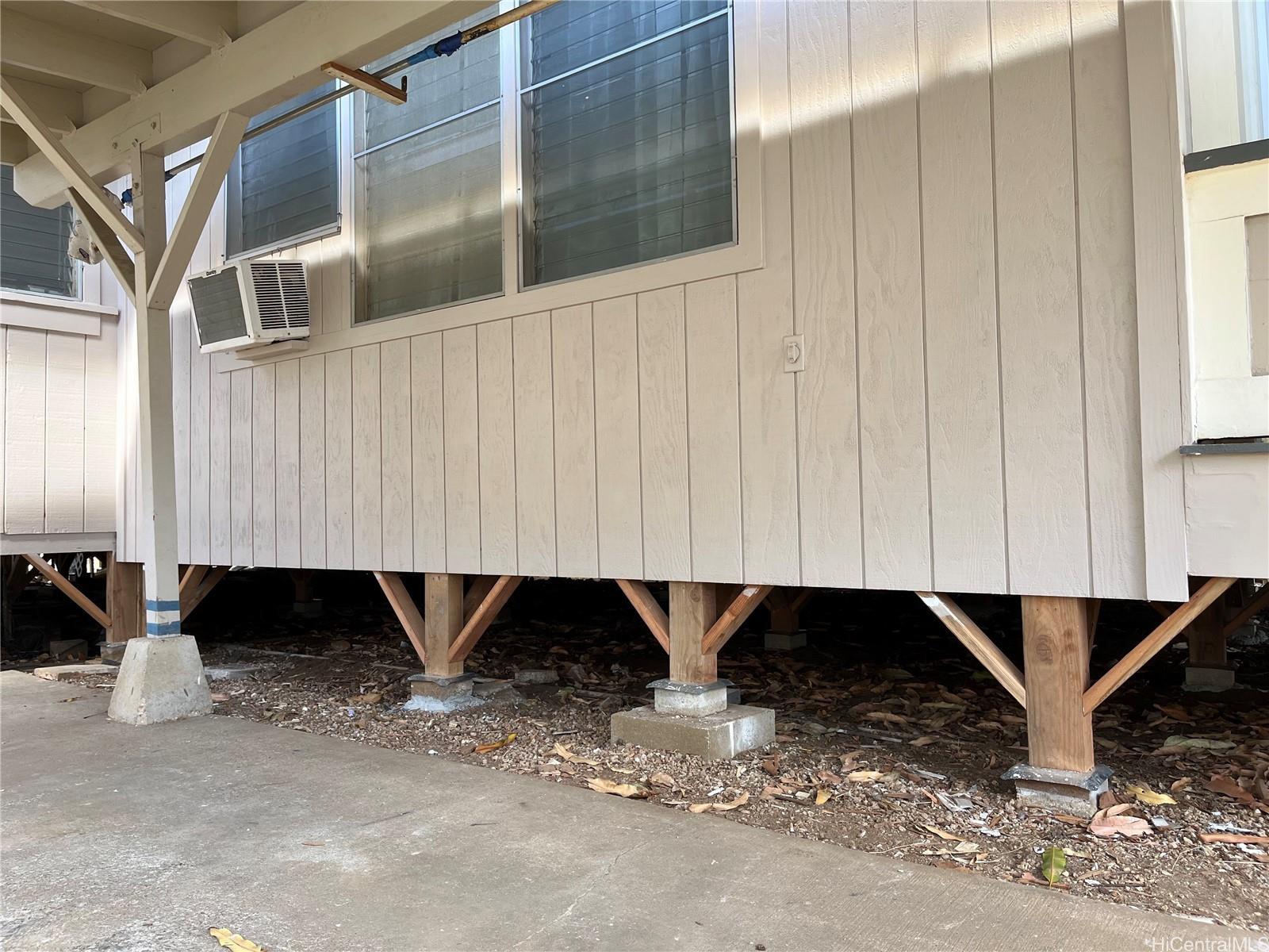 710  Hausten Street Moiliili, Honolulu home - photo 12 of 15