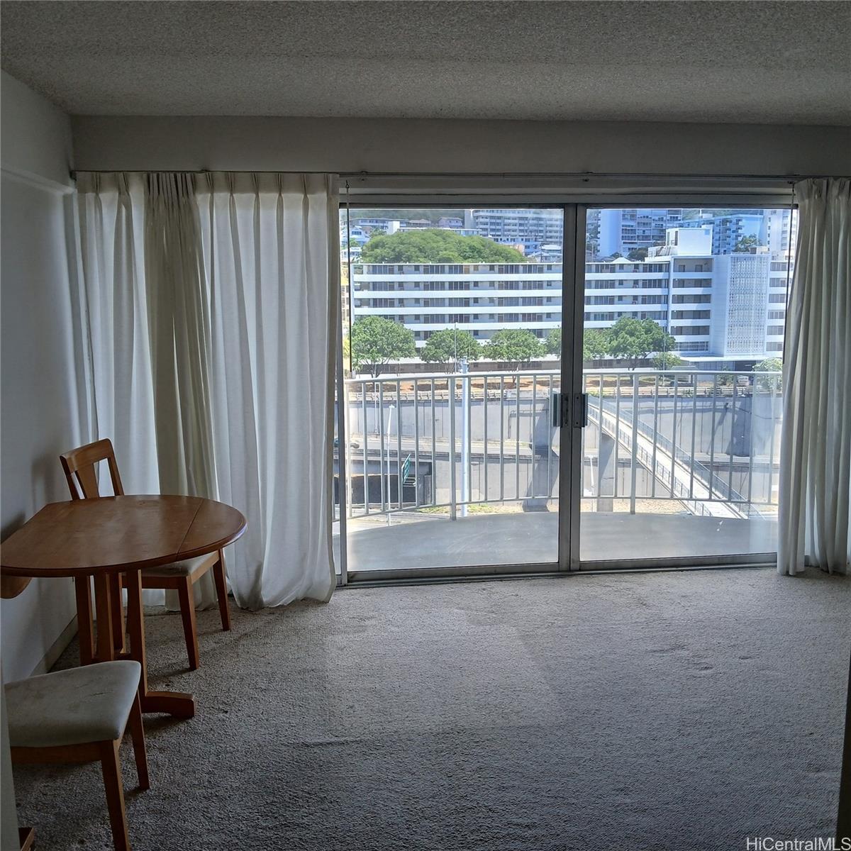 Lunalilo Tower condo # 1008, Honolulu, Hawaii - photo 2 of 6