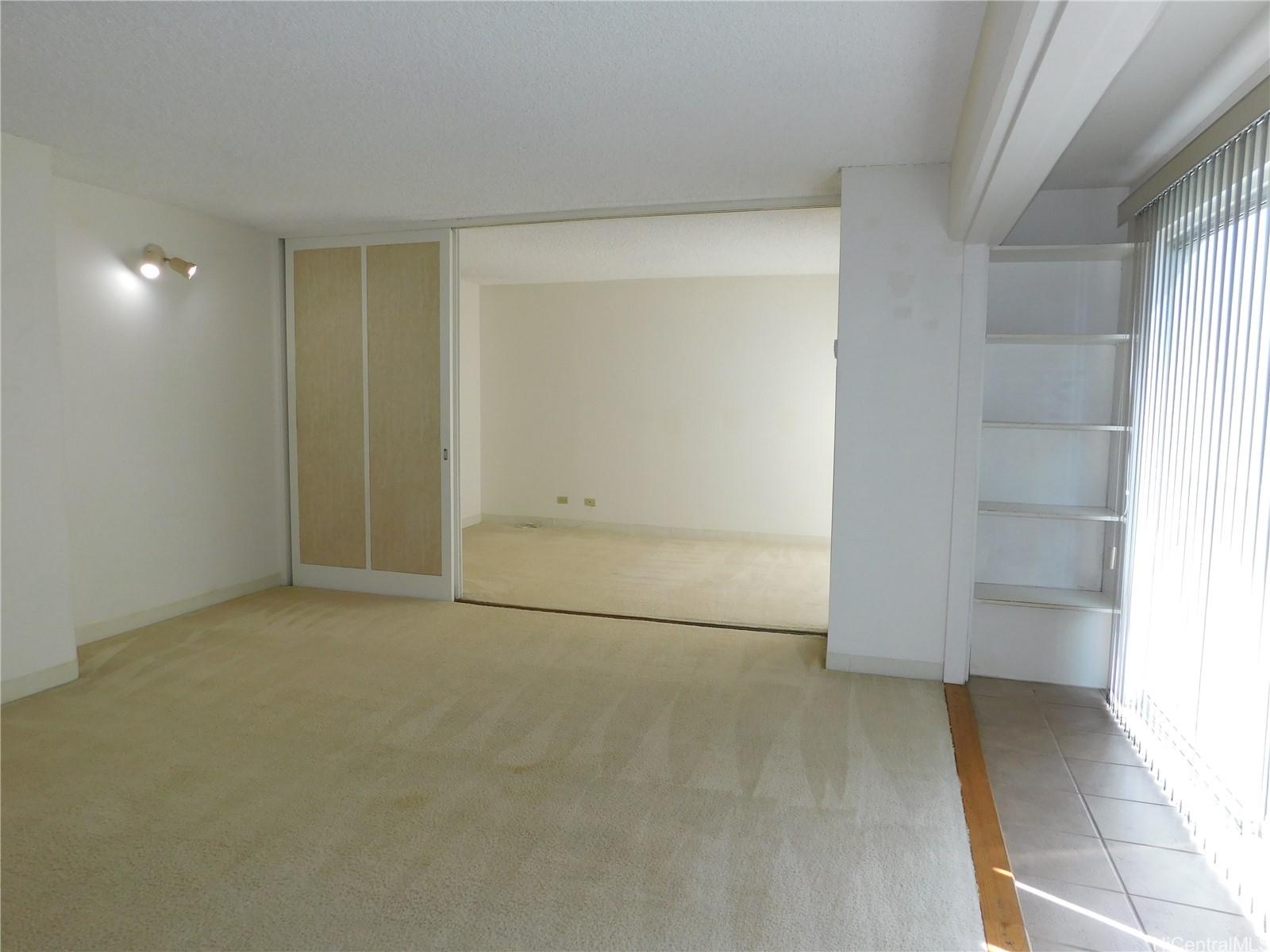 Lunalilo Tower condo # 301, Honolulu, Hawaii - photo 2 of 14