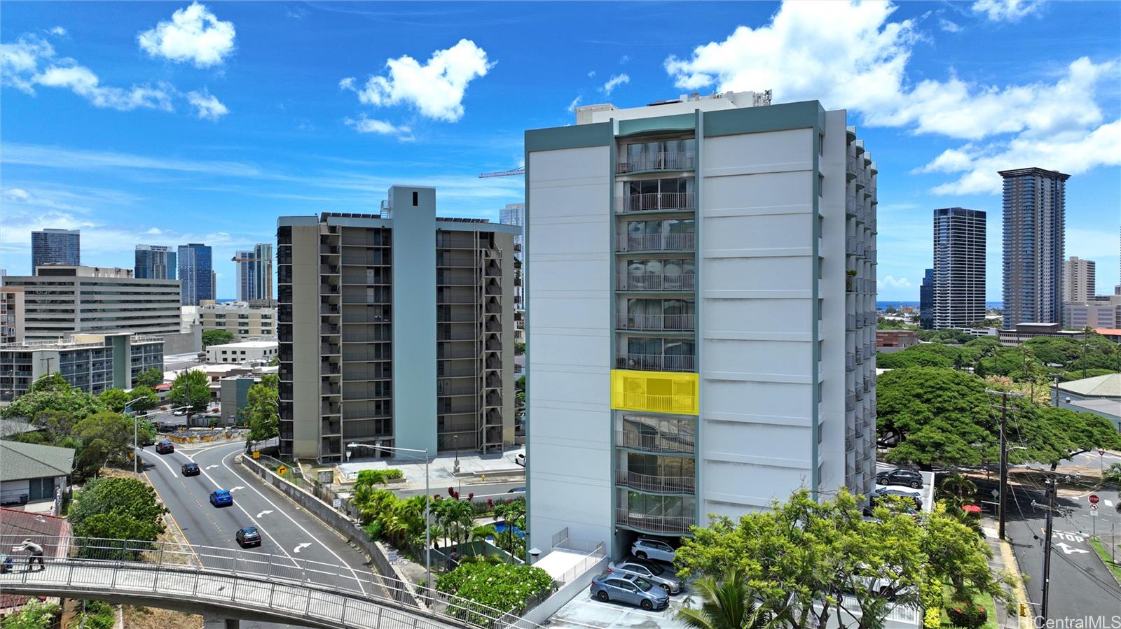 Lunalilo Tower condo # 608, Honolulu, Hawaii - photo 17 of 25