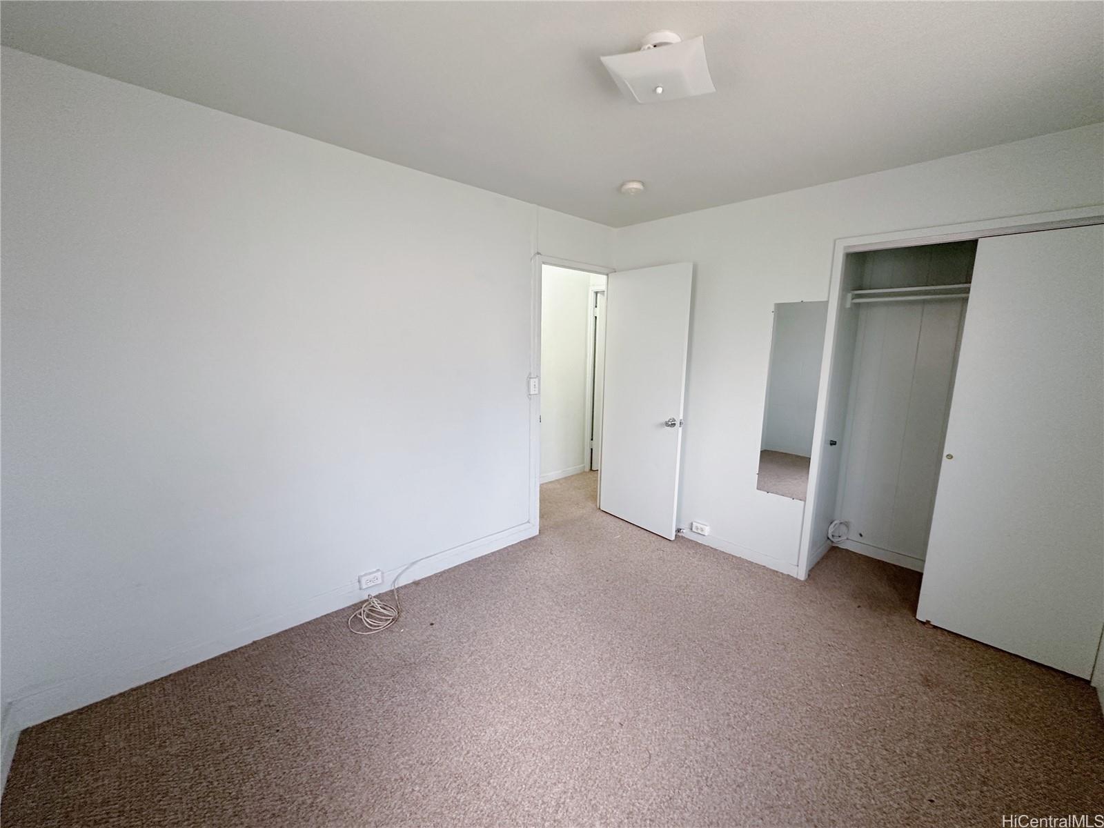 710 Umi Street Honolulu - Multi-family - photo 12 of 13