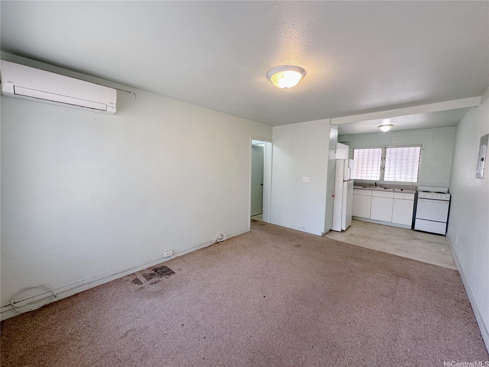 710 Umi Street Honolulu - Multi-family - photo 6 of 13