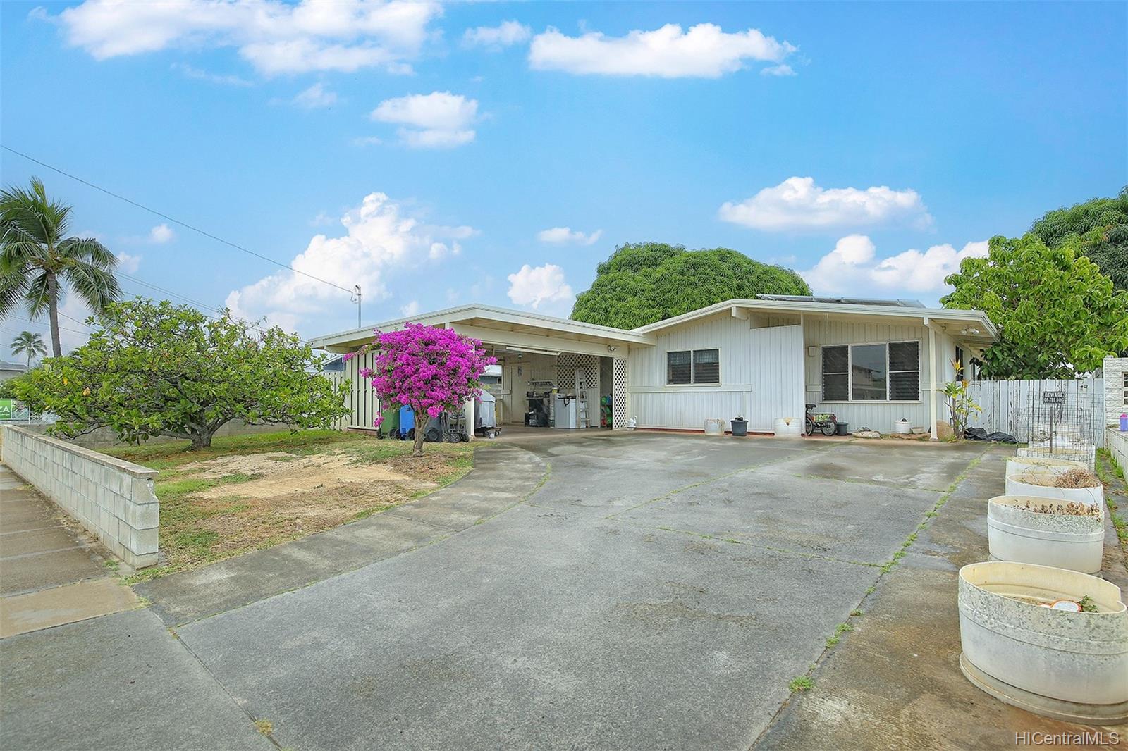 713 Keolu Drive , Kailua, Hi 96734 home Enchanted Lake Kailua