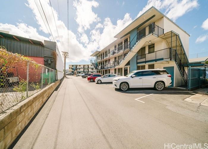 Hale Umi condo # 3K, Honolulu, Hawaii - photo 3 of 20