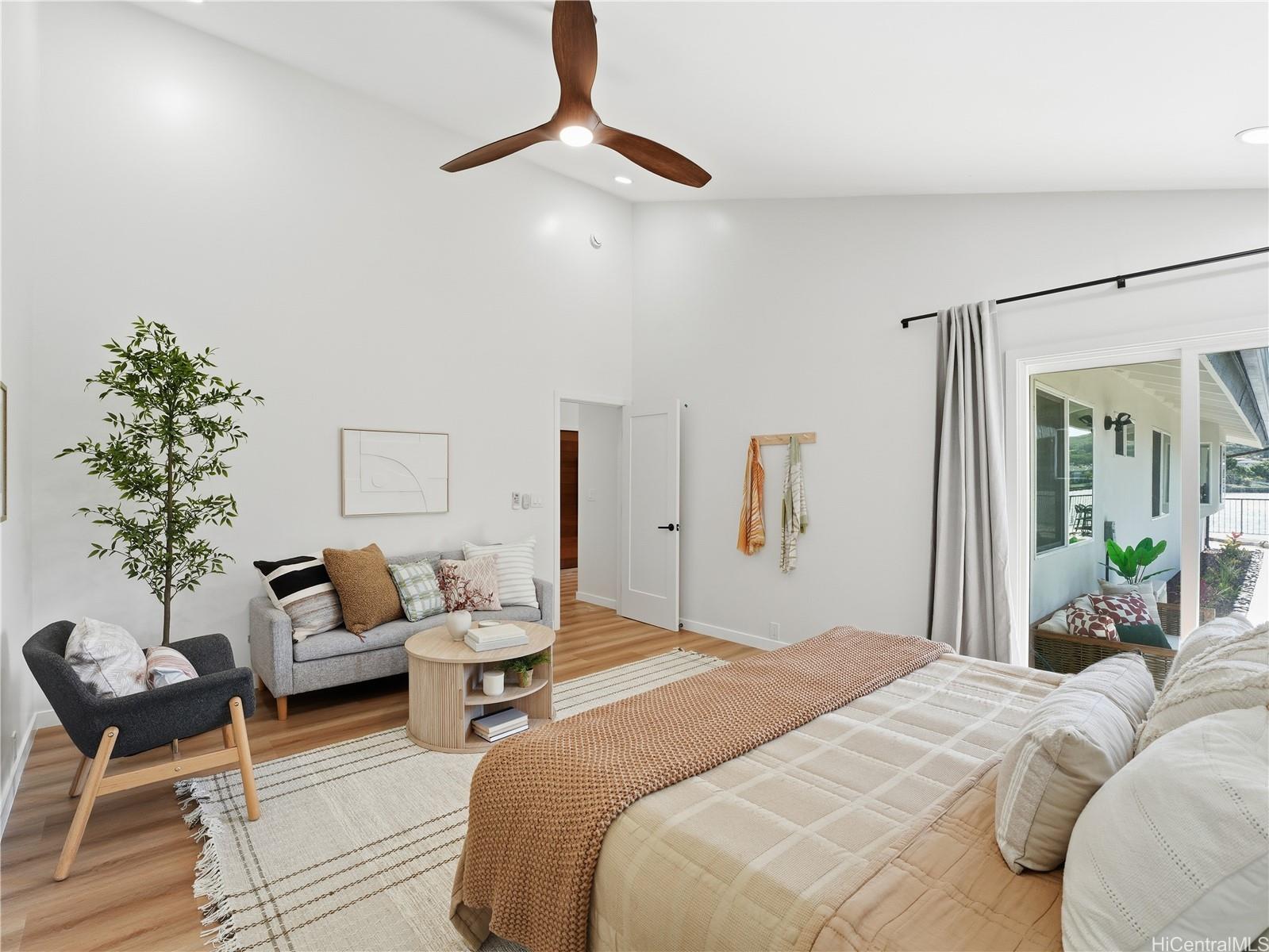 7157  Makaa Street Anchorage, Hawaii Kai home - photo 15 of 25