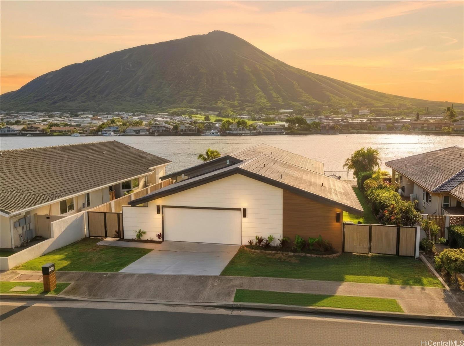 7157  Makaa Street Anchorage, Hawaii Kai home - photo 25 of 25