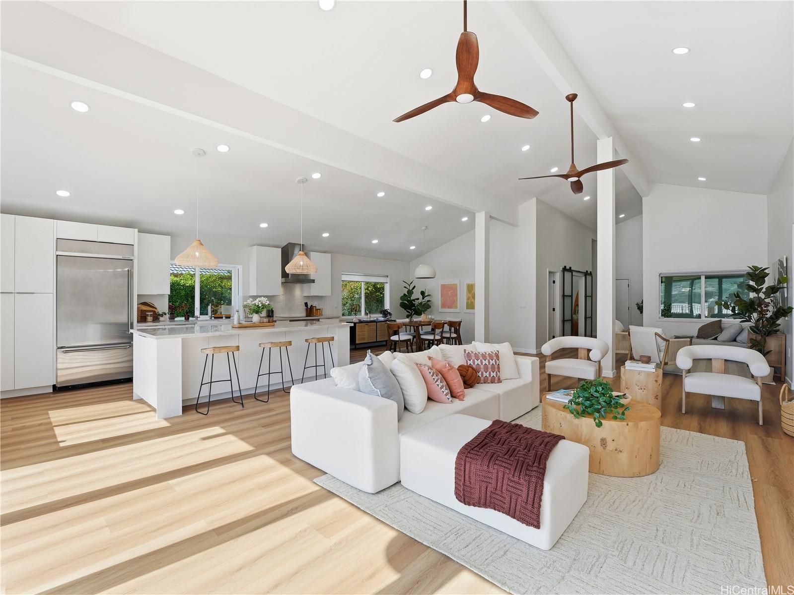 7157  Makaa Street Anchorage, Hawaii Kai home - photo 4 of 25