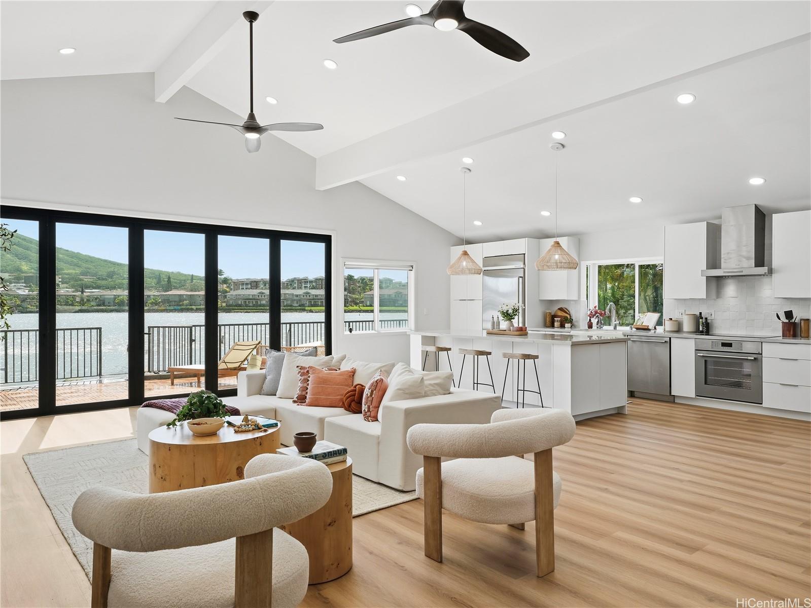 7157  Makaa Street Anchorage, Hawaii Kai home - photo 5 of 25