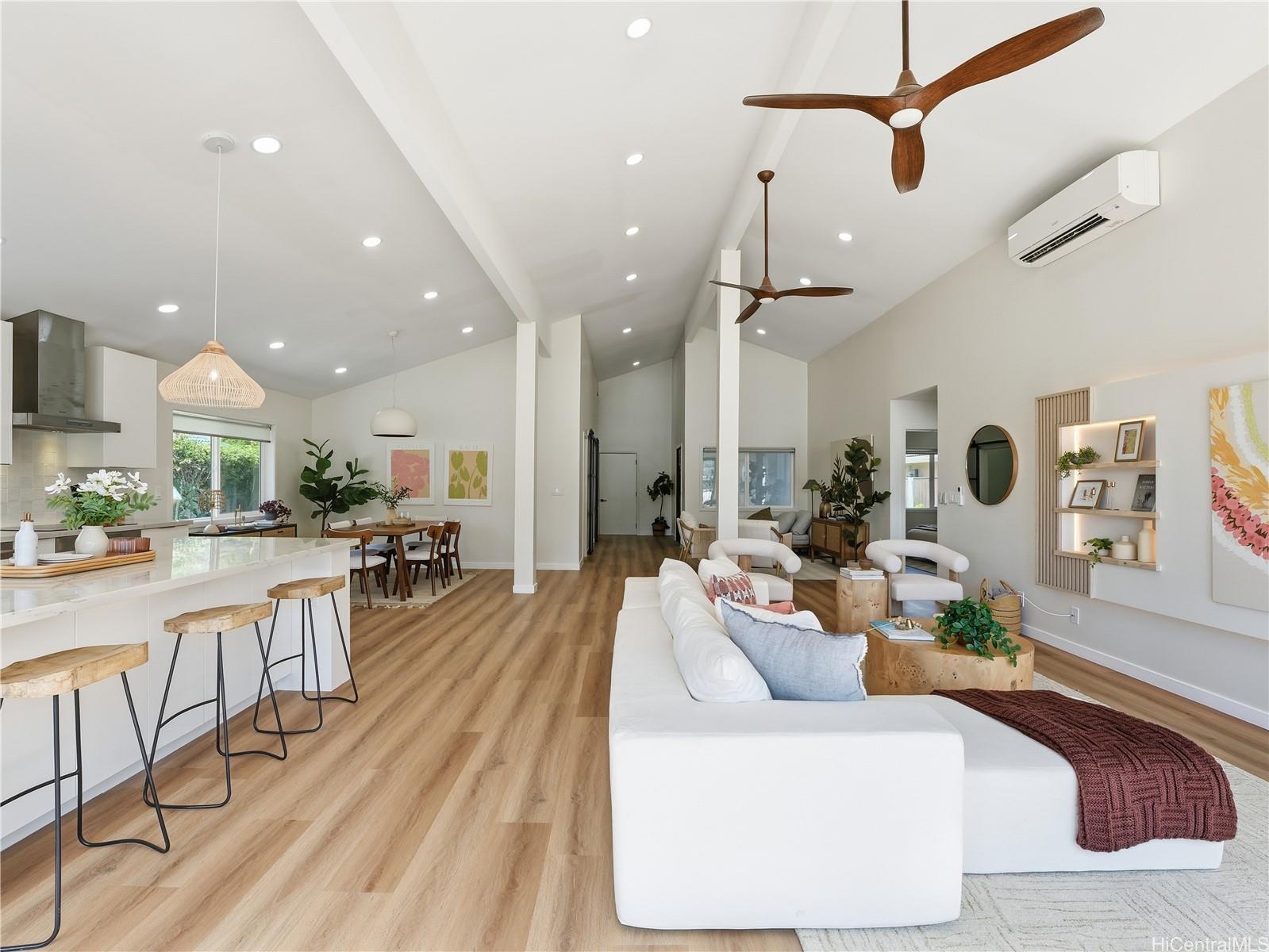 7157  Makaa Street Anchorage, Hawaii Kai home - photo 6 of 25