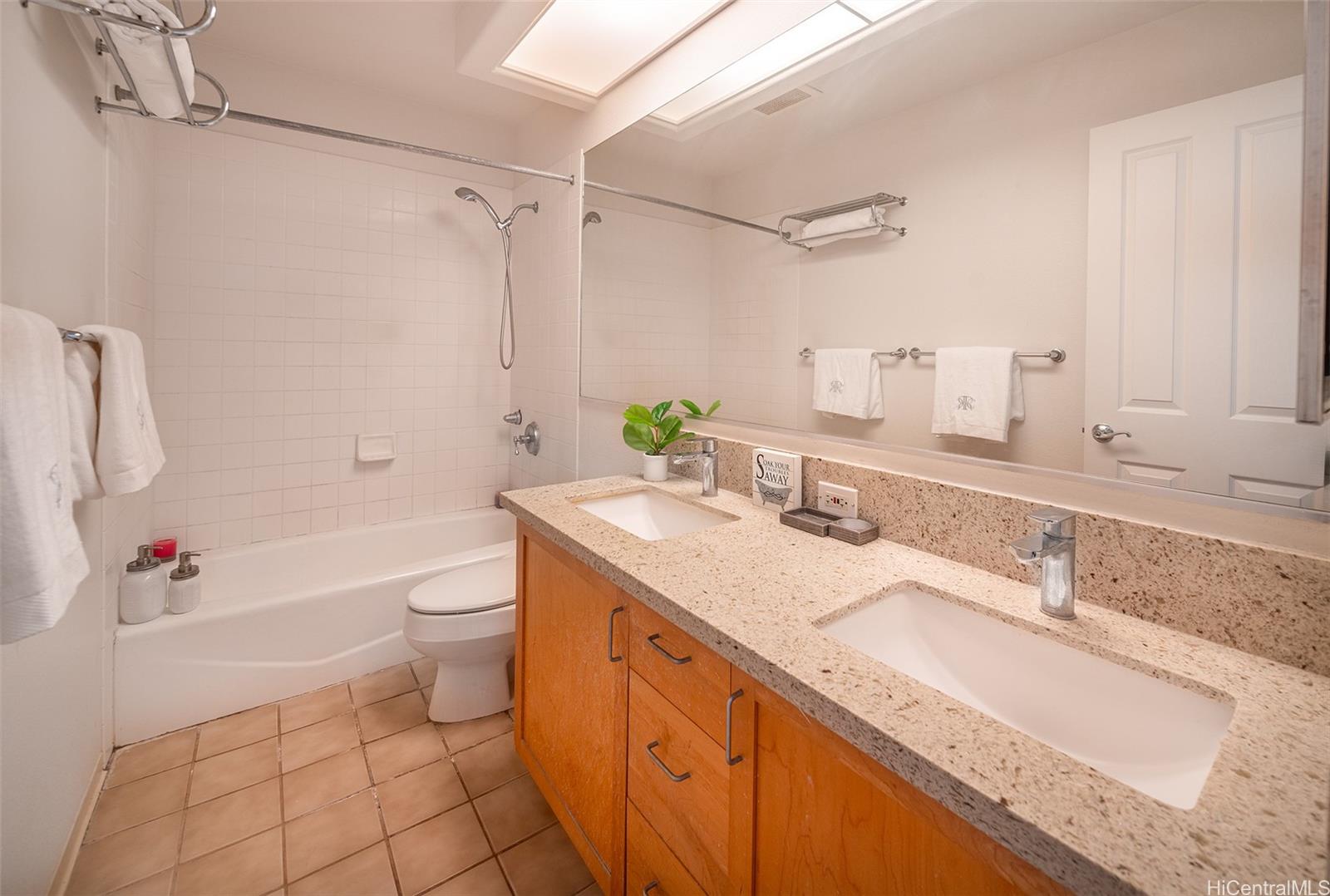 7160 Hawaii Kai Drive townhouse # 216, Honolulu, Hawaii - photo 14 of 23