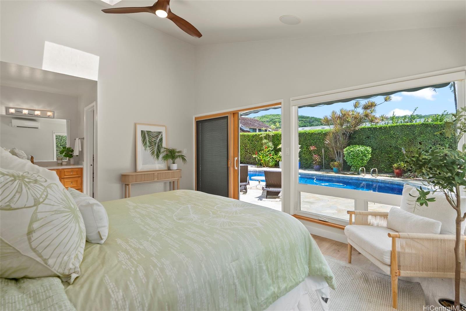 7172  Naakea Street Mariners Cove, Hawaii Kai home - photo 17 of 25