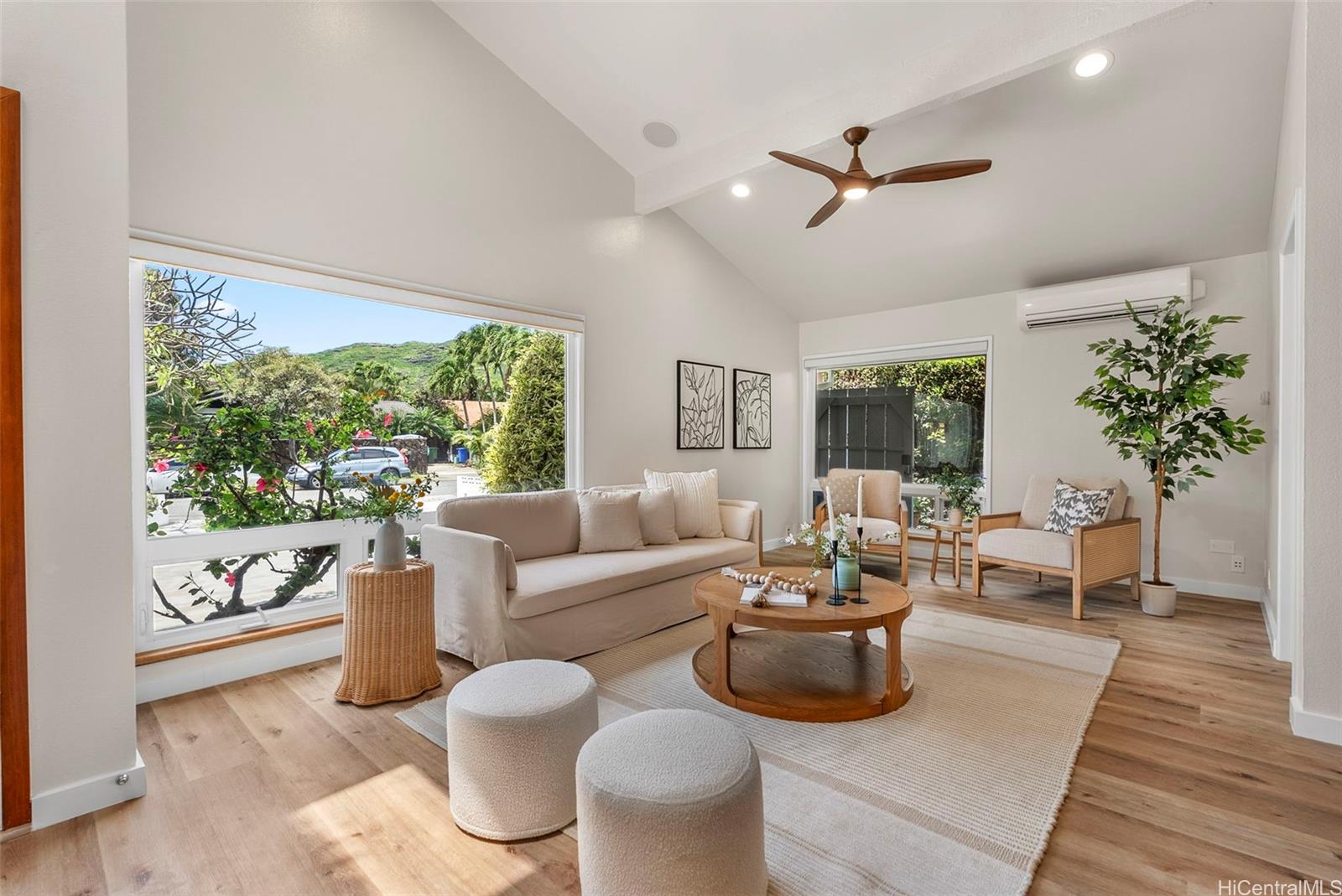 7172  Naakea Street Mariners Cove, Hawaii Kai home - photo 7 of 25